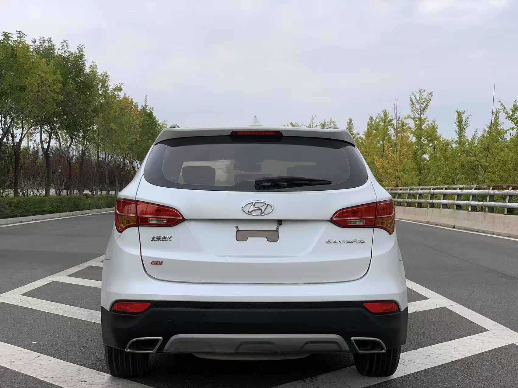 Hyundai Santa Fe 2013 #8 Hyundai Santa Fe 2013 car image #8