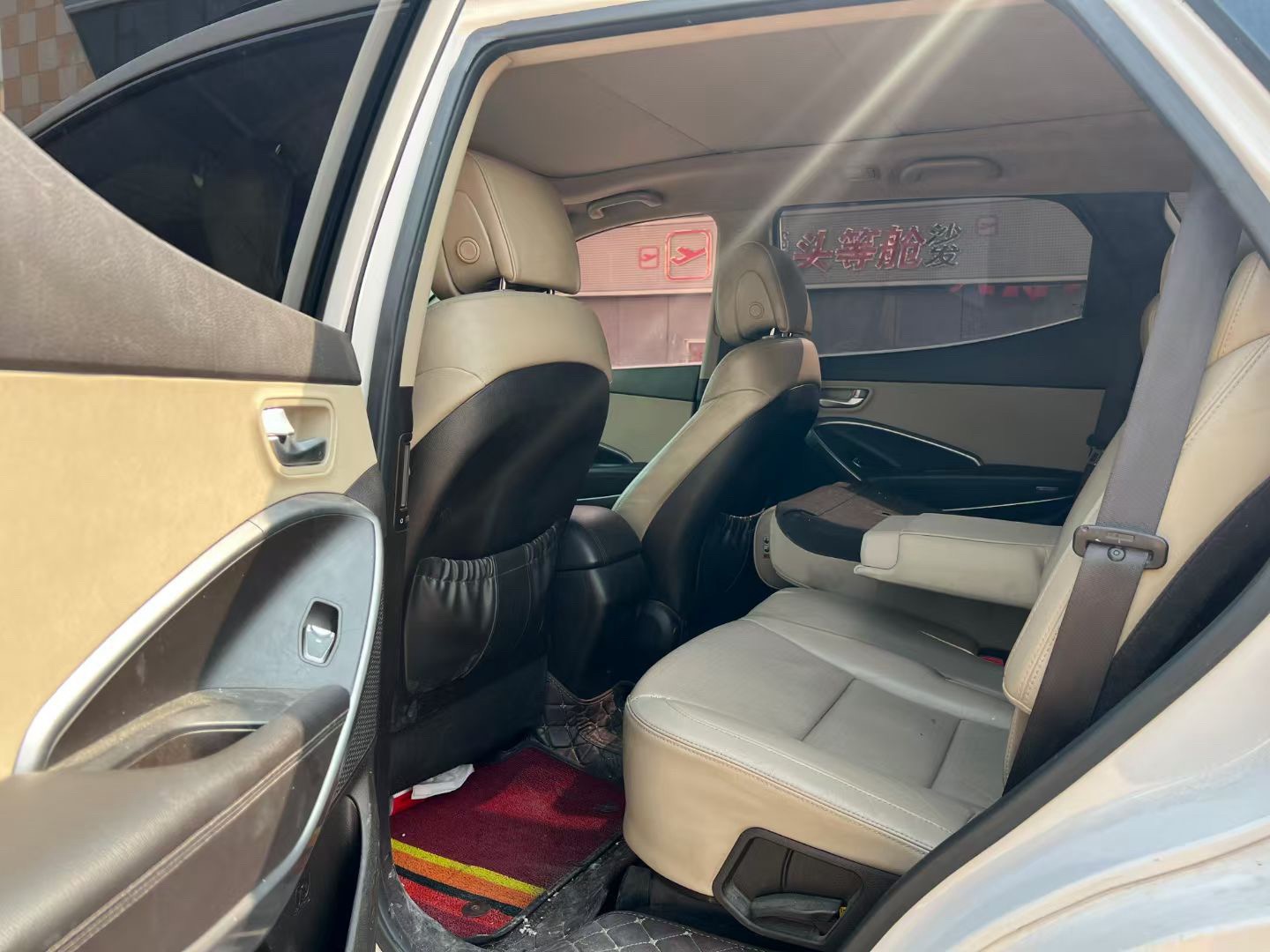 Hyundai Santa Fe 2013 immagine di auto #8