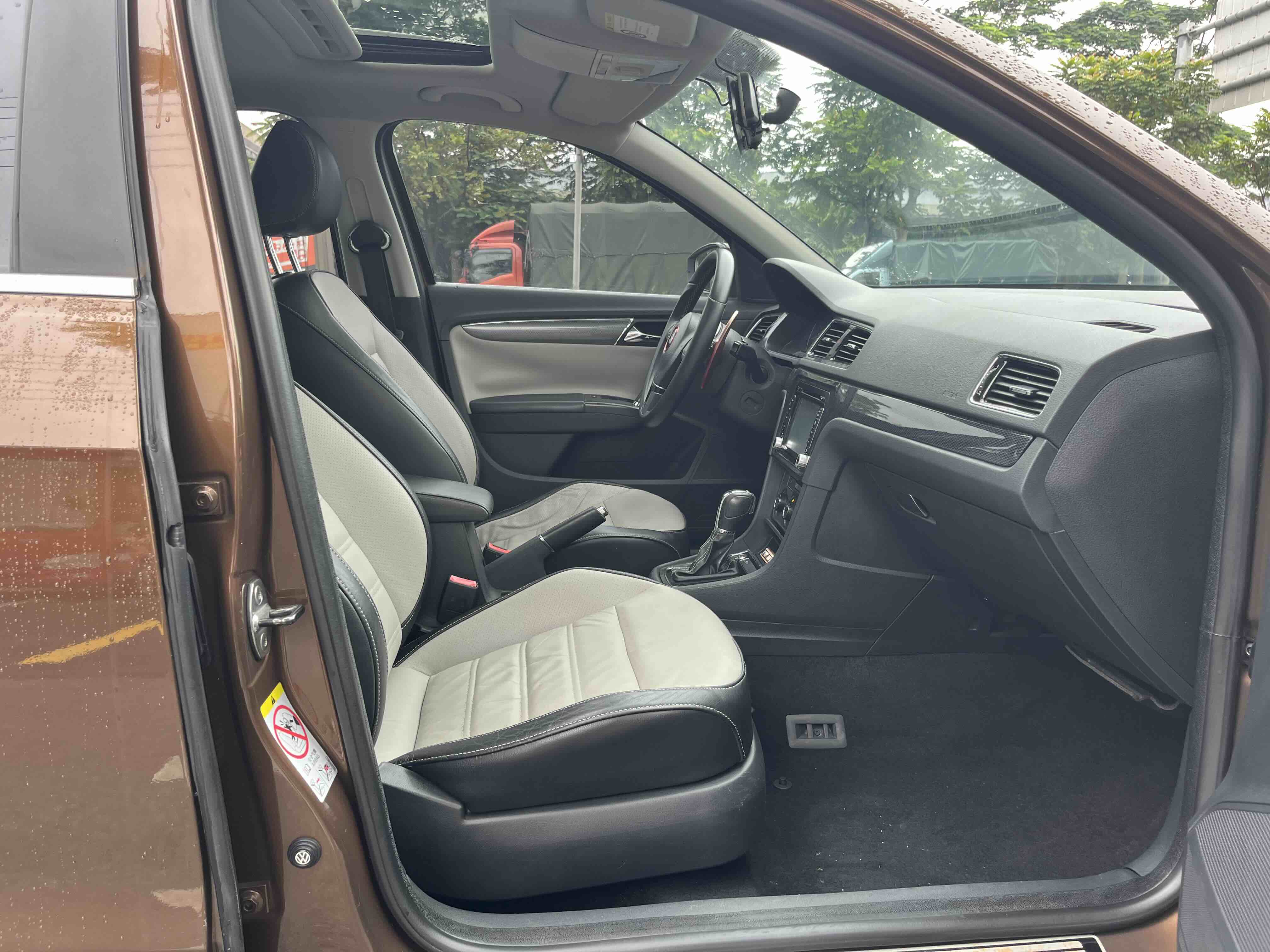 Volkswagen Cross Lavida 2014 #8 Volkswagen Cross Lavida 2014 car image #8