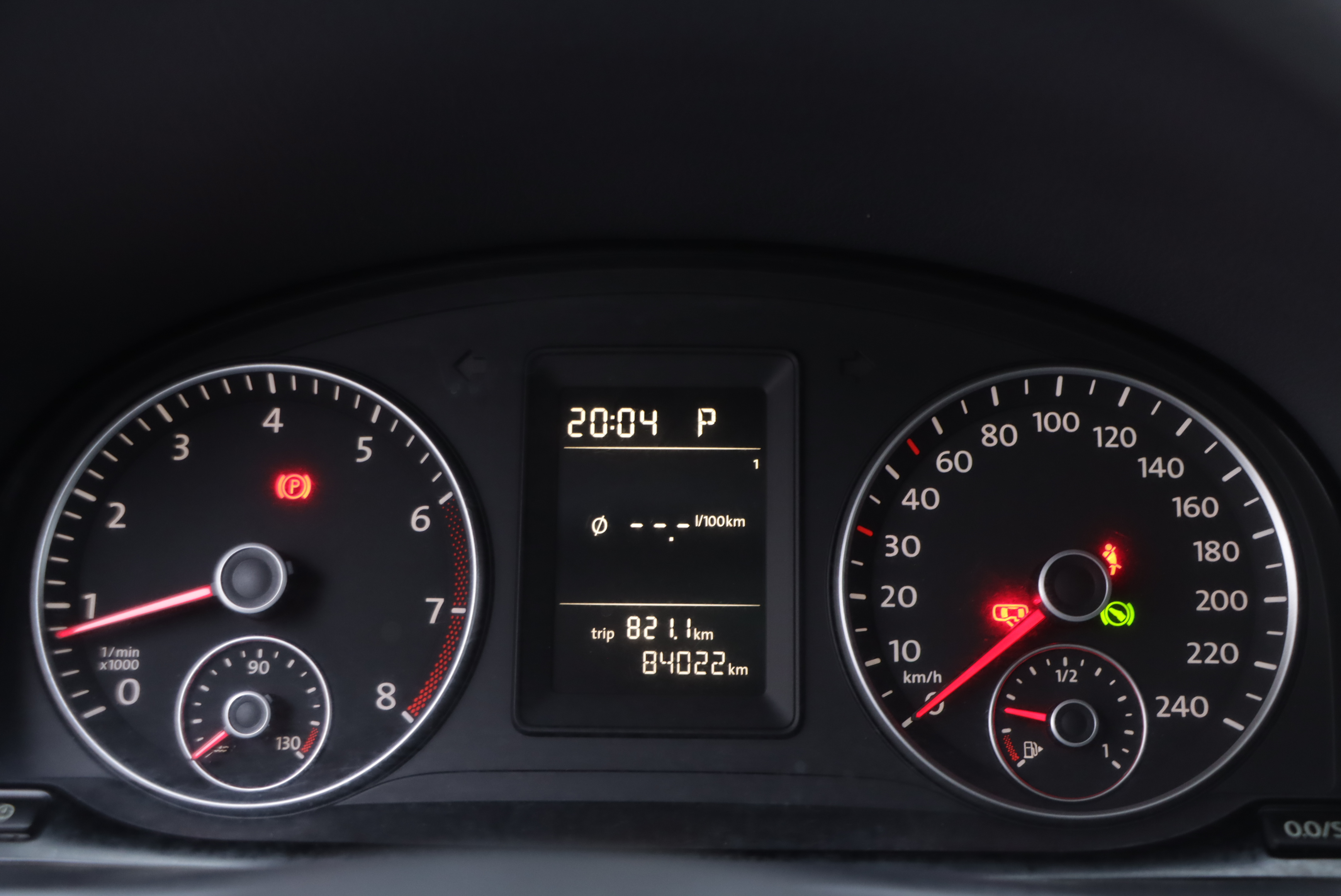 Volkswagen Touran 2013 car image #8