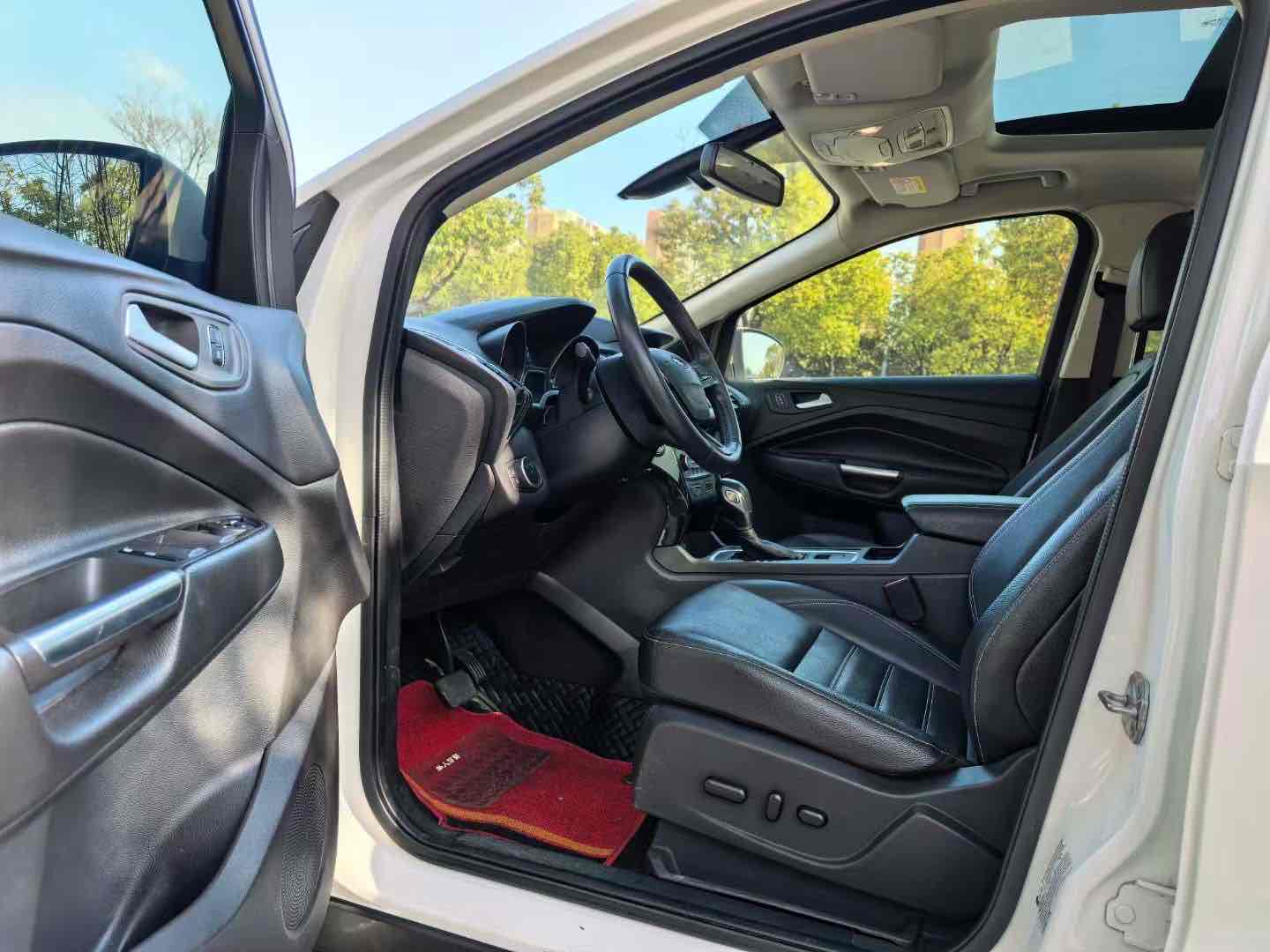 Ford Kuga 2017 #8 Ford Kuga 2017 car image #8