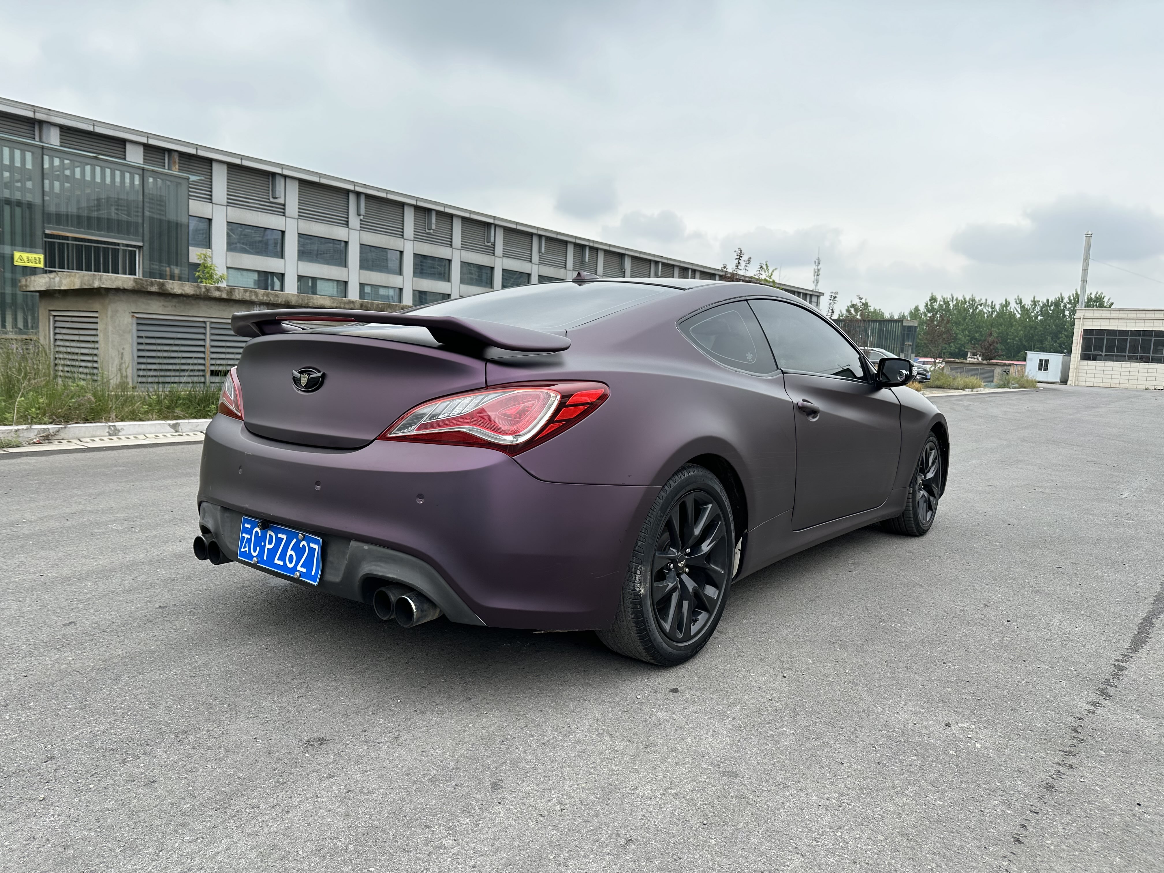 Hyundai Rohens 2013 car image #8