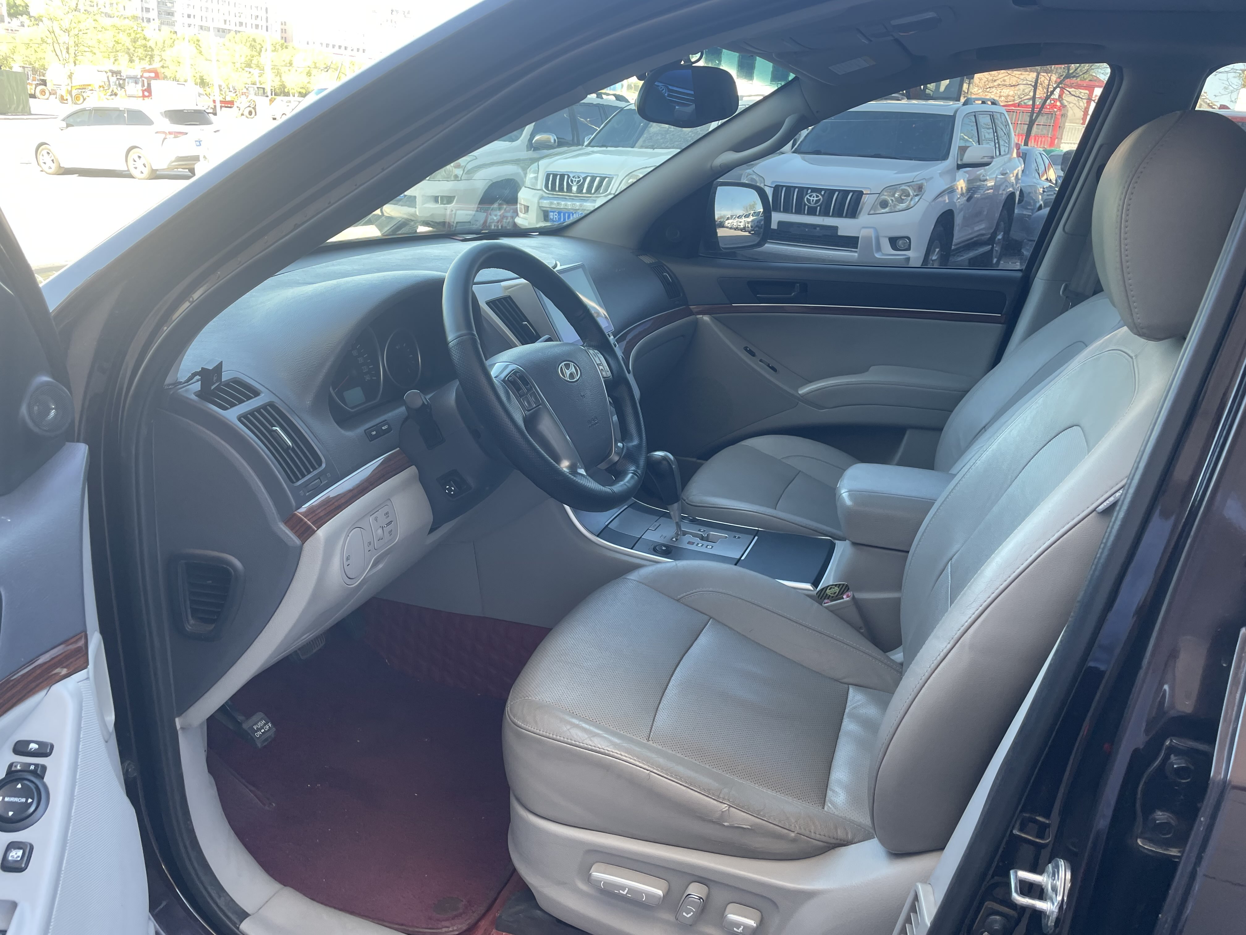 Hyundai Veracruz 2010 صورة سيارة #8