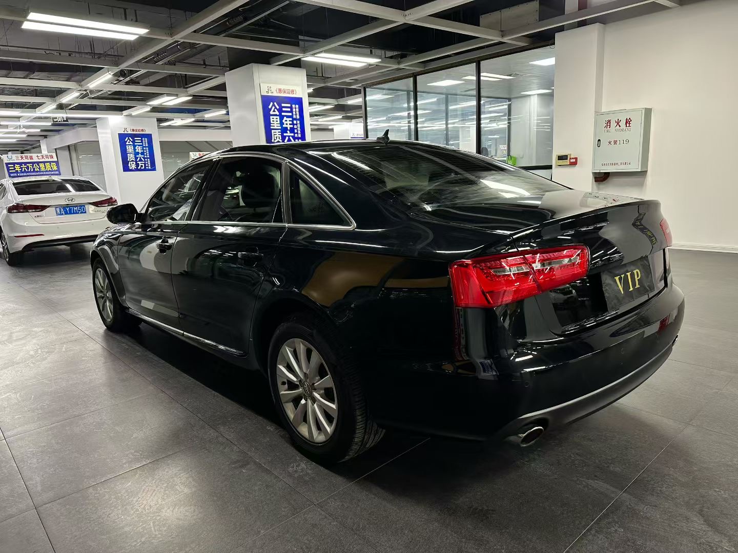 Audi A6L 2014 car image #8