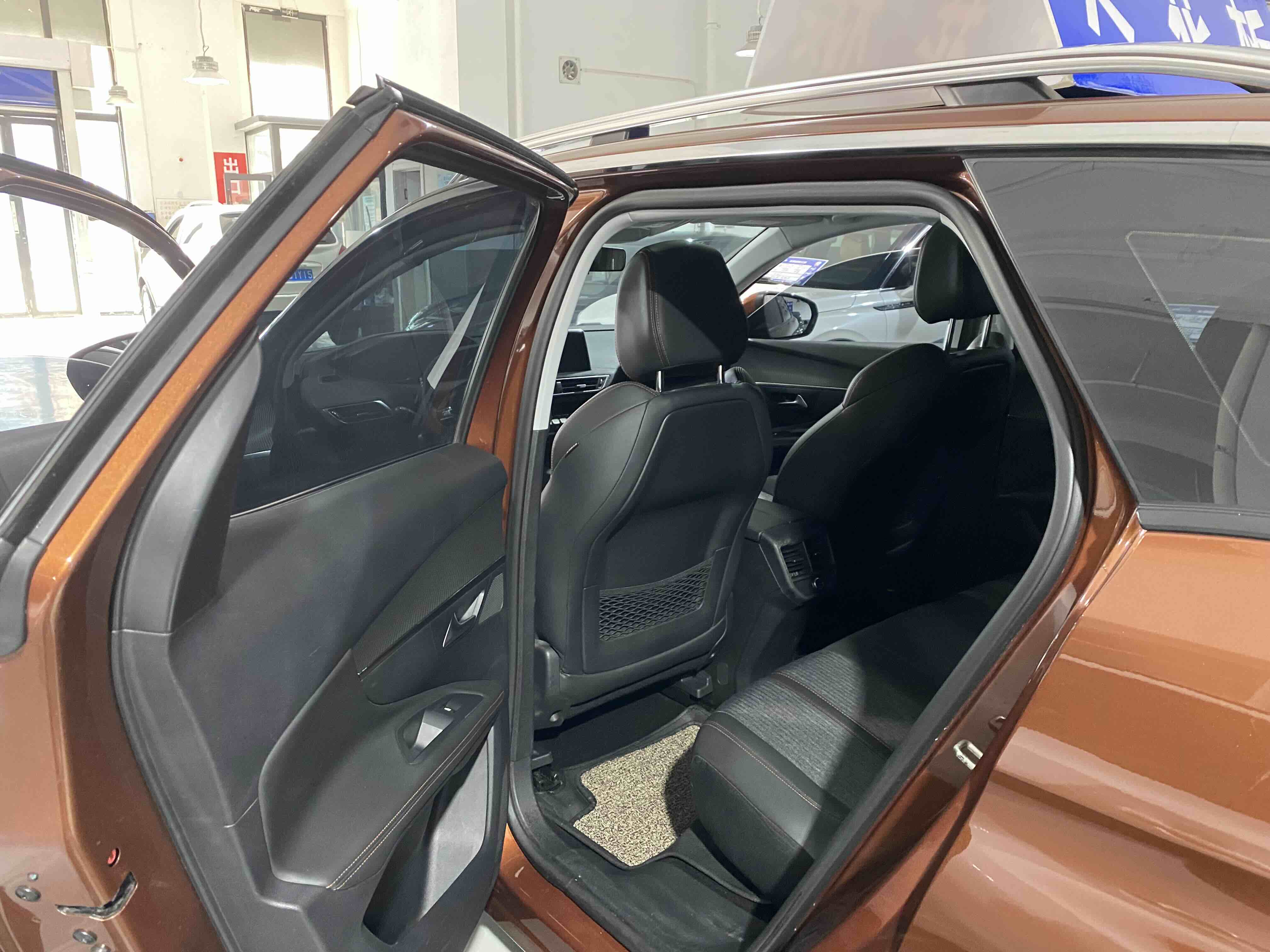 标致 标致4008 2017 汽车图片 #8