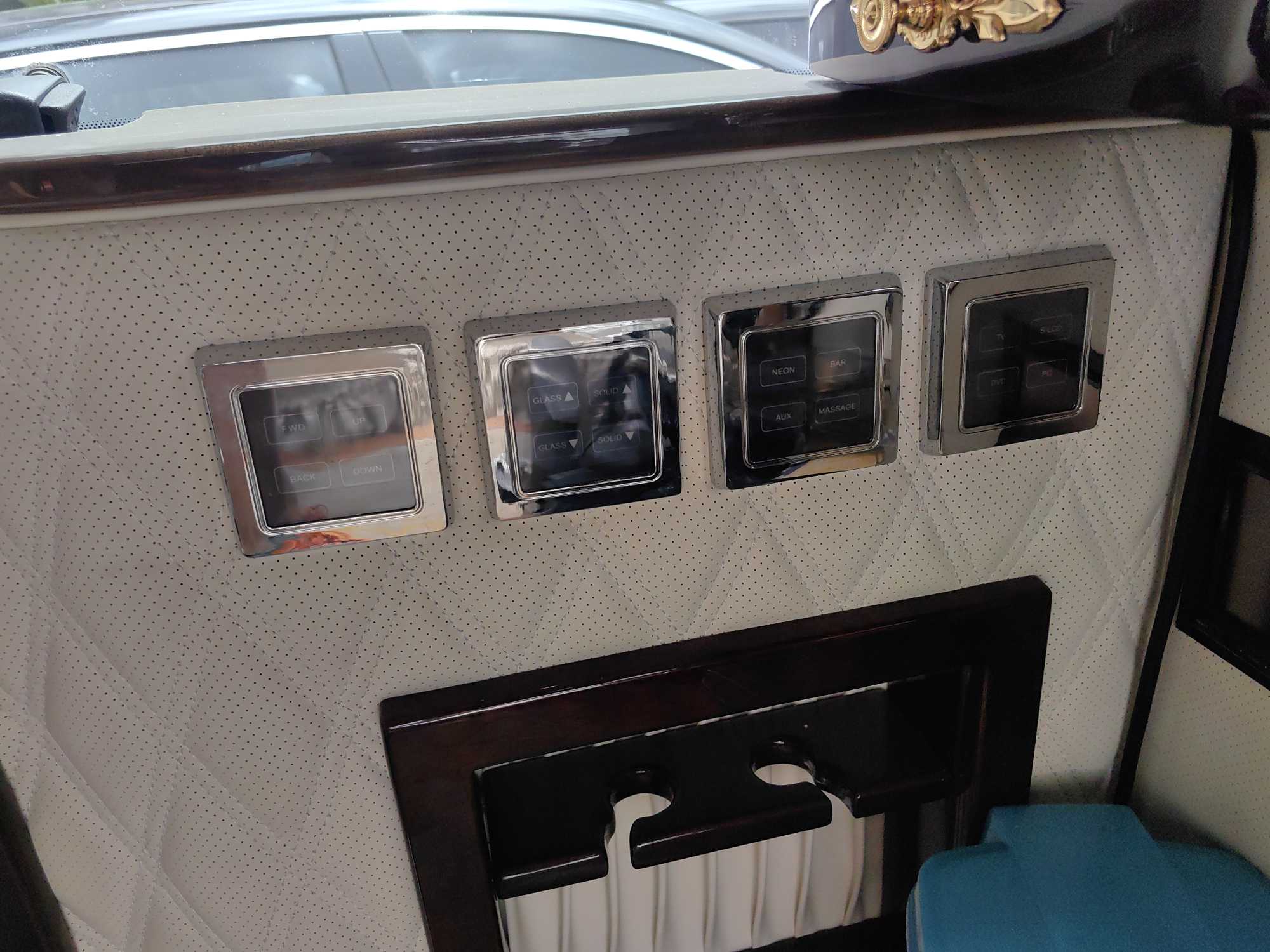 Ford E350 2009 #8 Ford E350 2009 car image #8