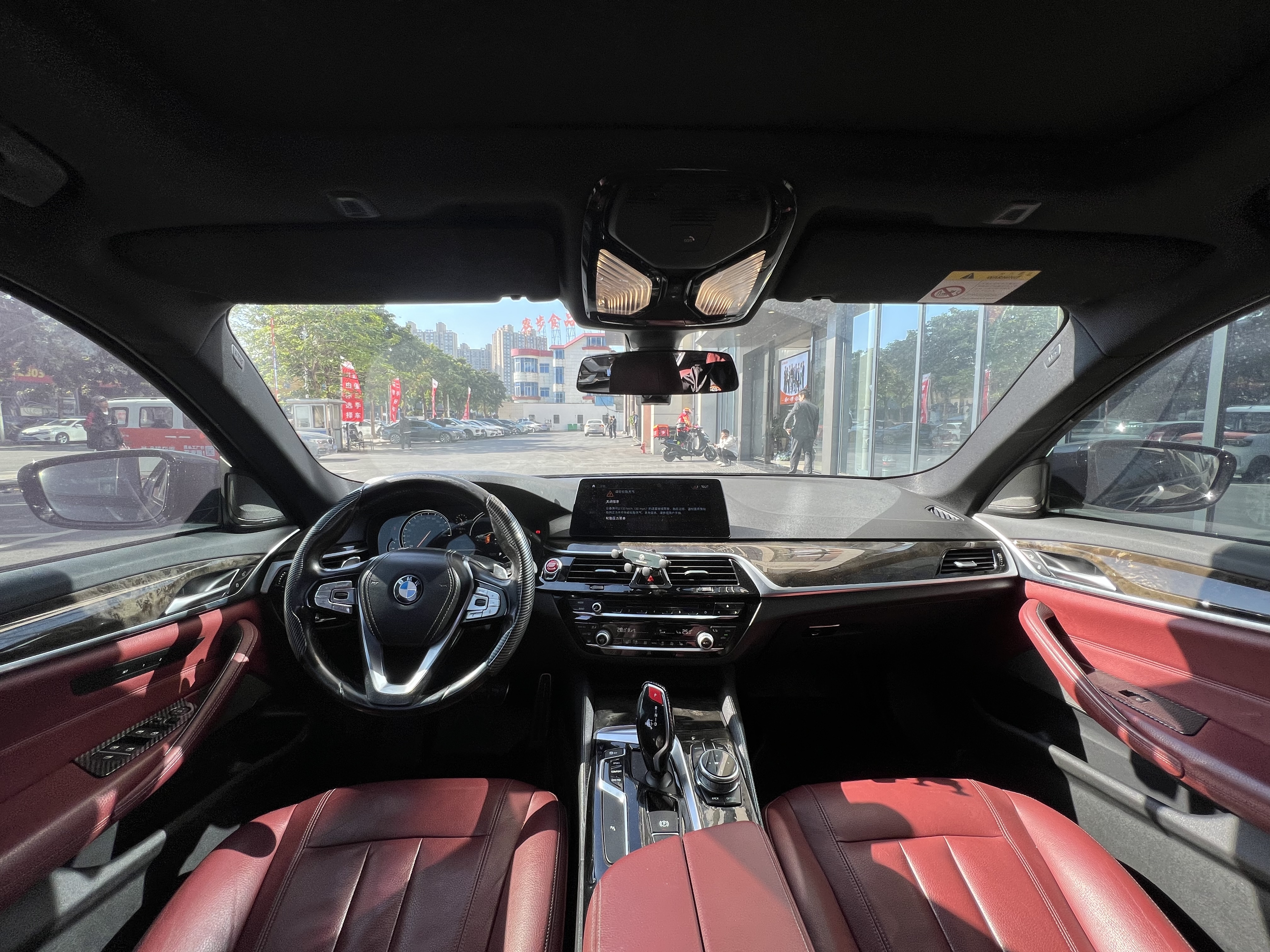 BMW 5 Series 2017 #8 BMW 5 Series 2017 car image #8