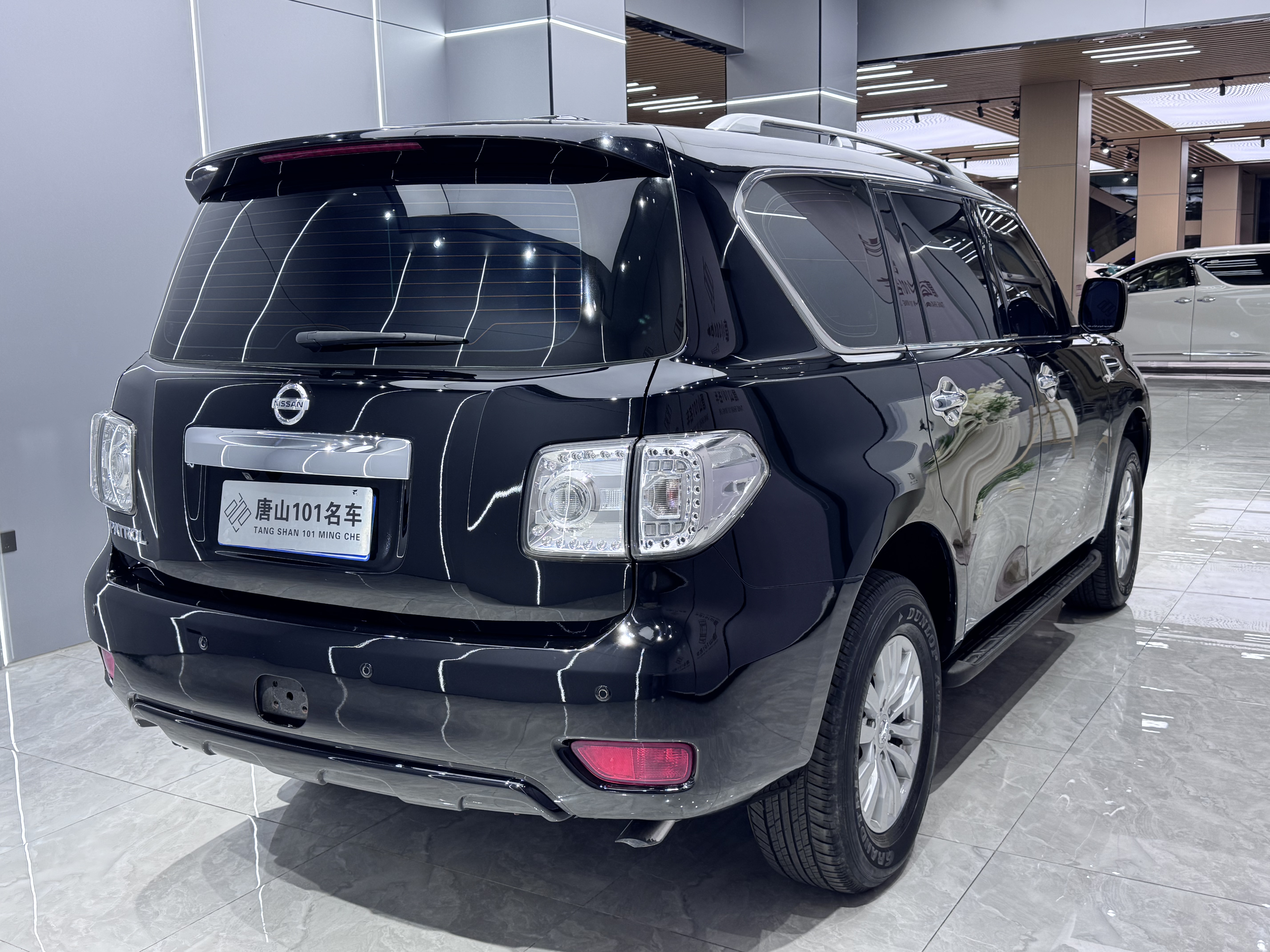 日产 途乐 2018 汽车图片 #8