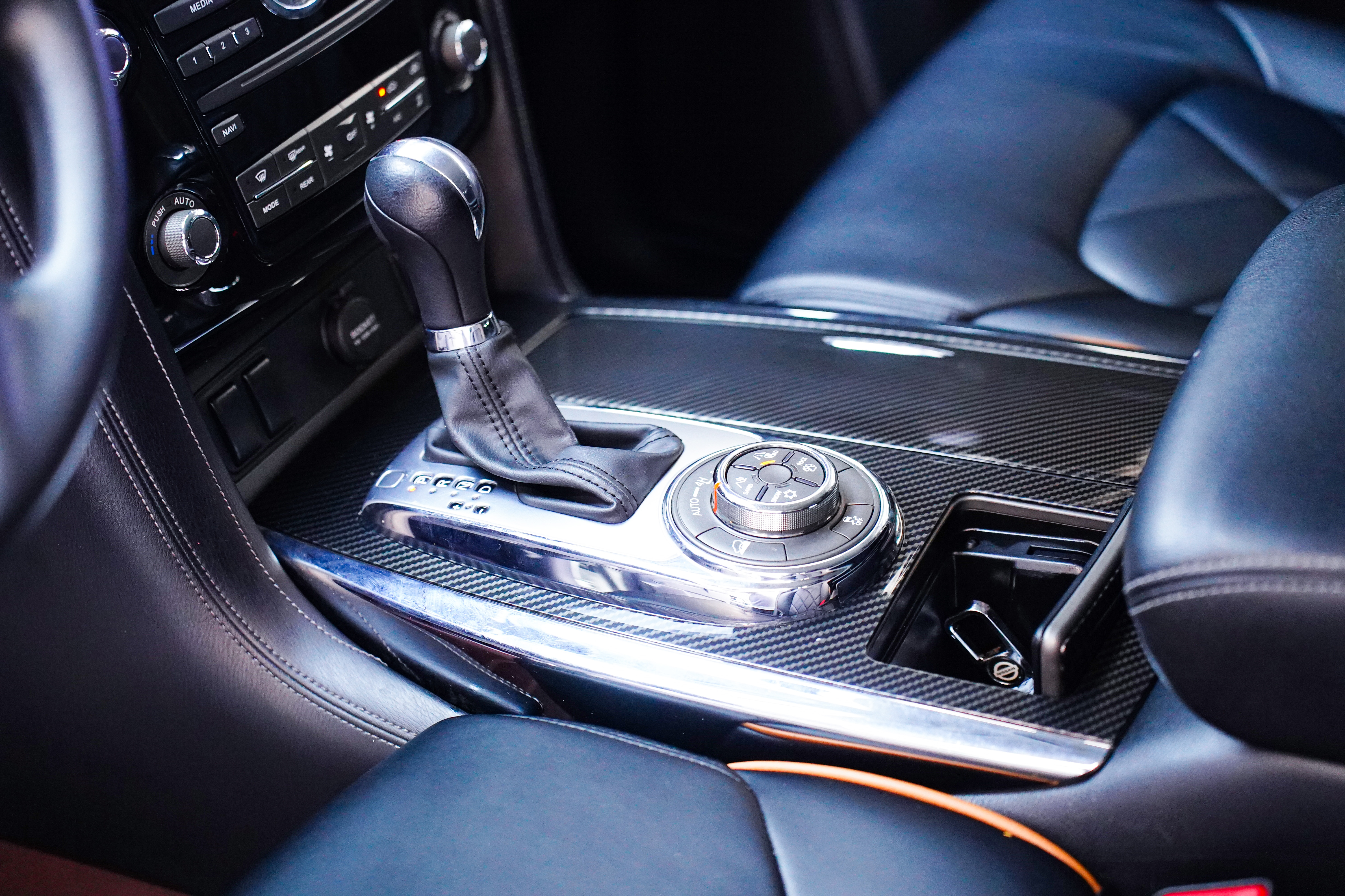 日产 途乐 2018 汽车图片 #8