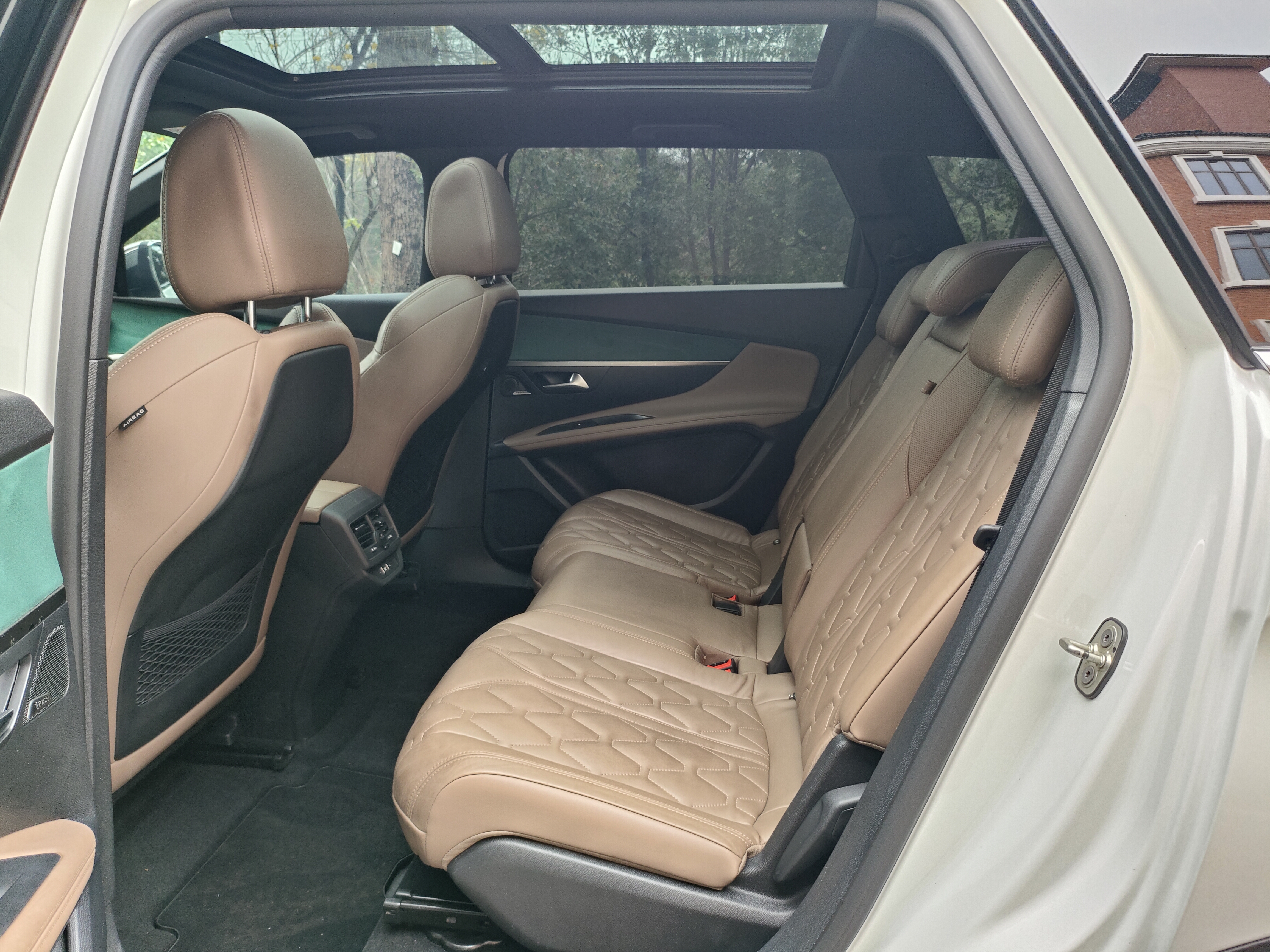 Peugeot 5008 2017 car image #8