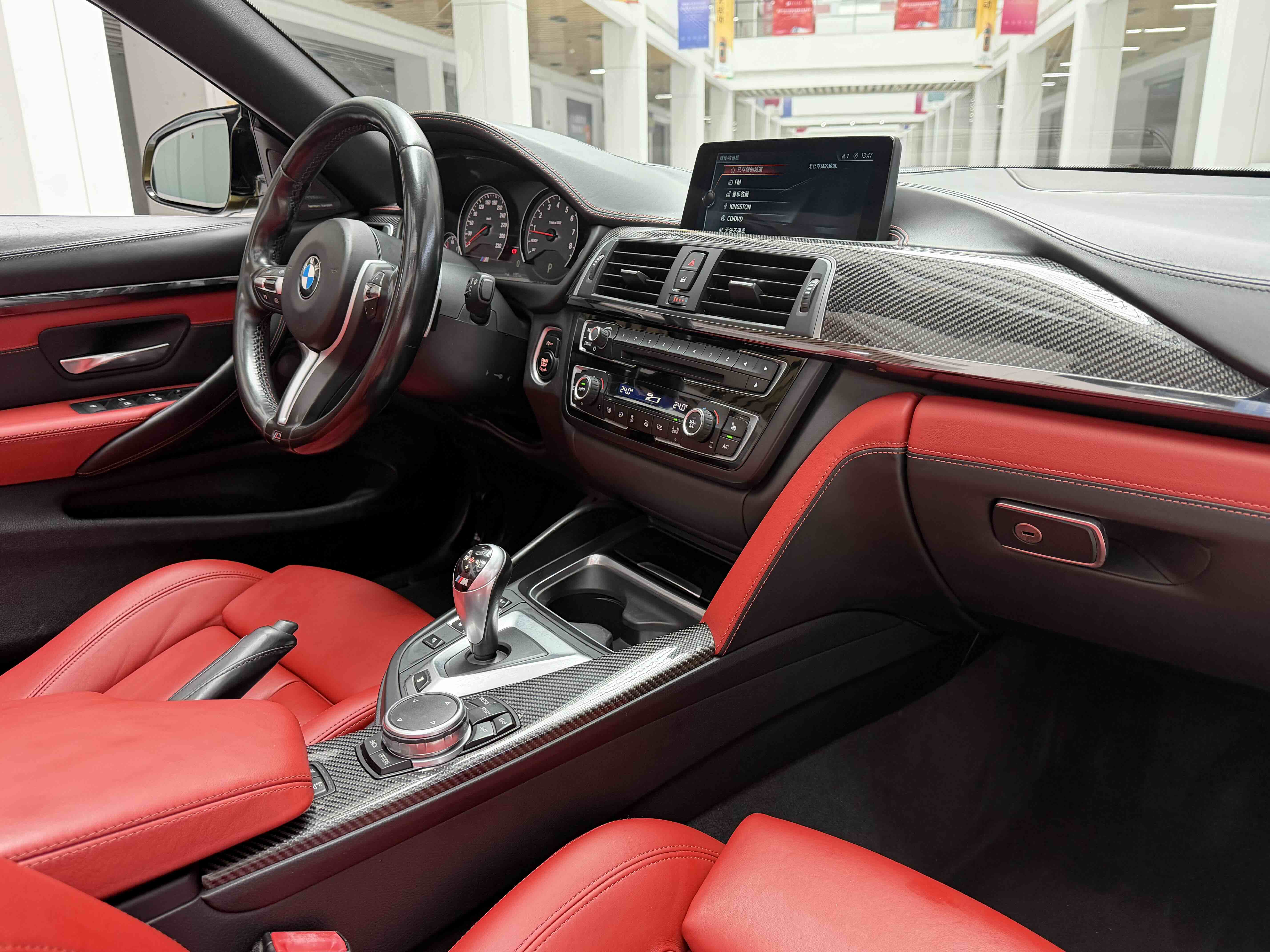 BMW M4 2019 صورة سيارة #8