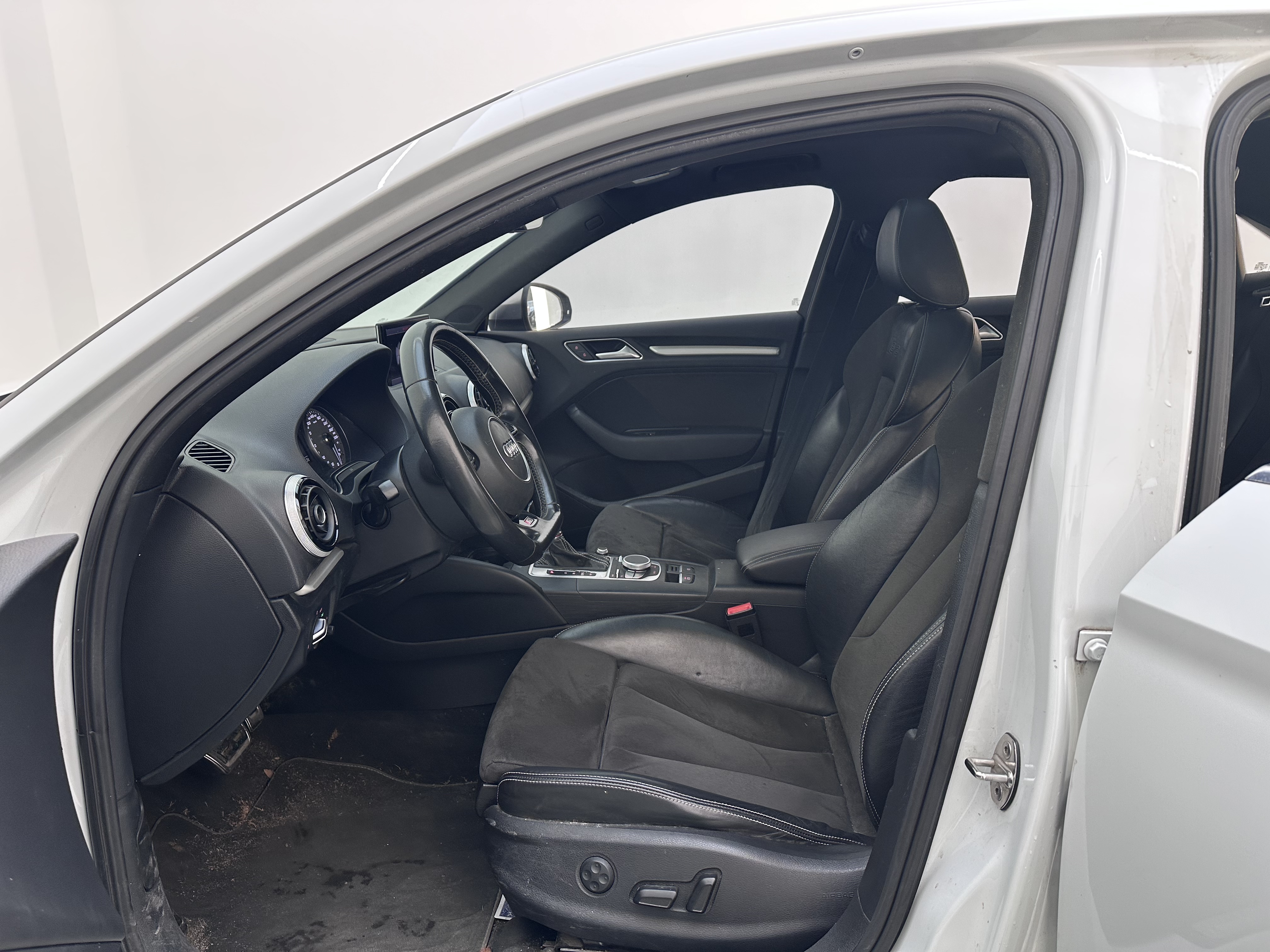 Audi S3 2016 car image #8