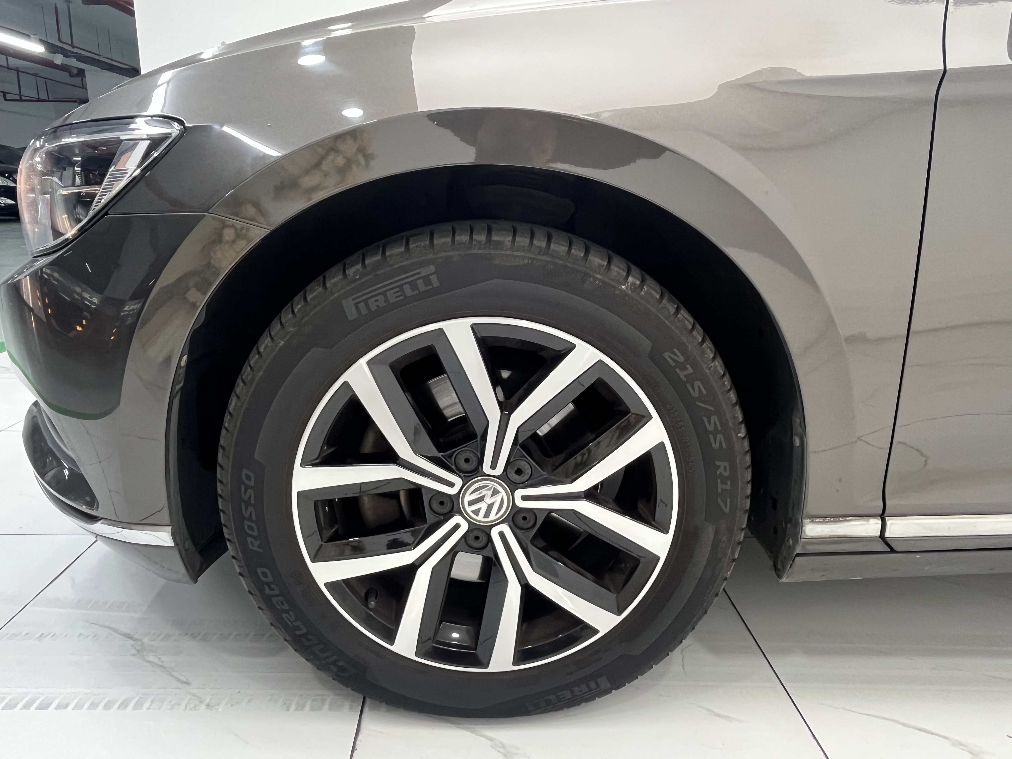 Volkswagen Passat Variant 2017 immagine di auto #8