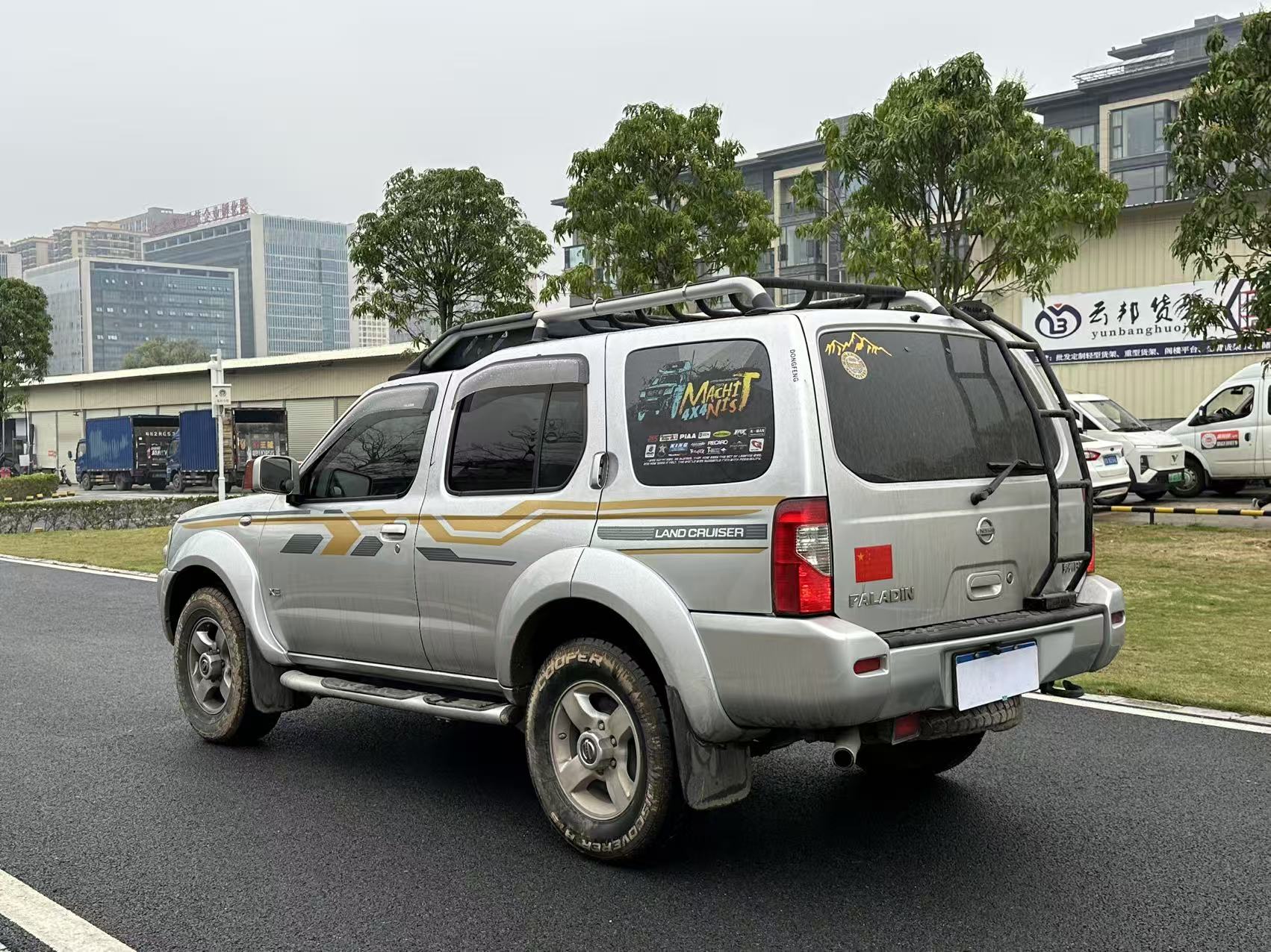 日产 日产帕拉丁 2010 汽车图片 #8