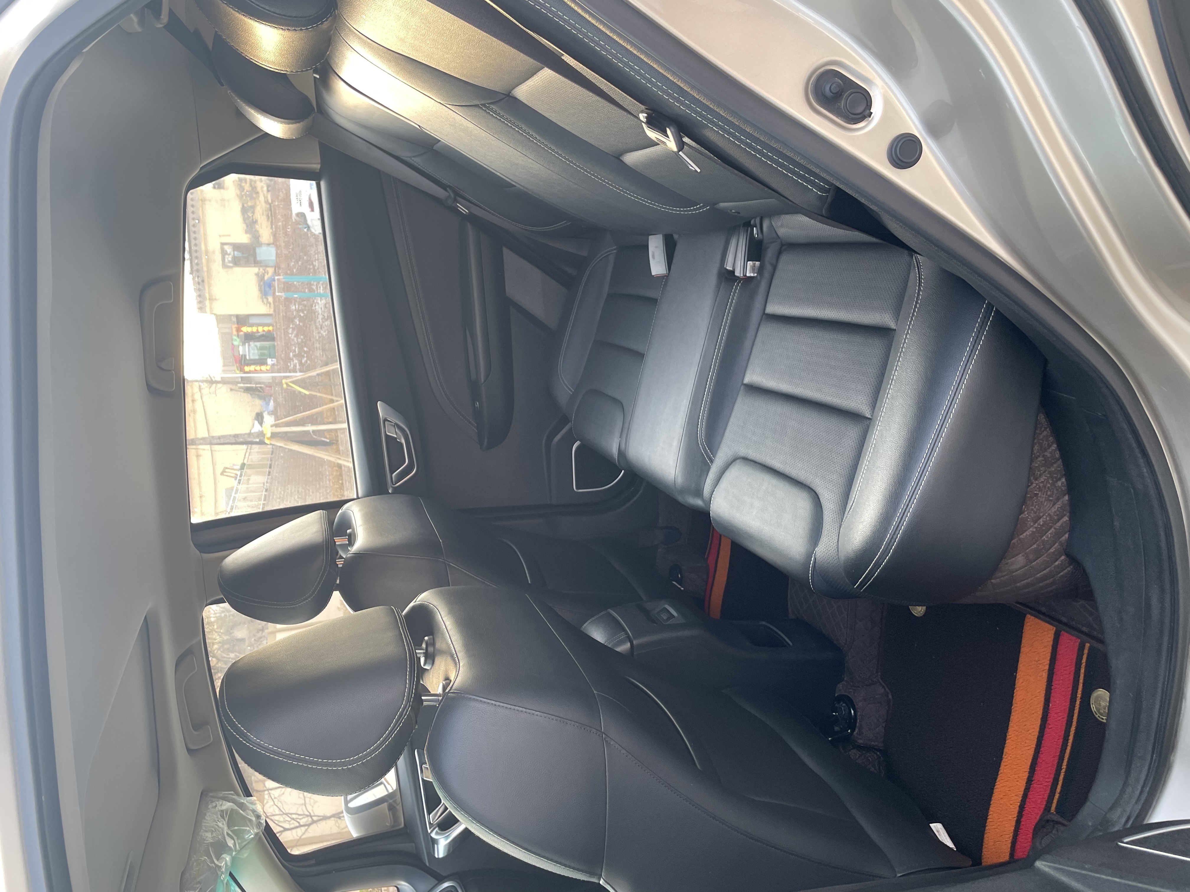 Vision X3 2018 car image #8