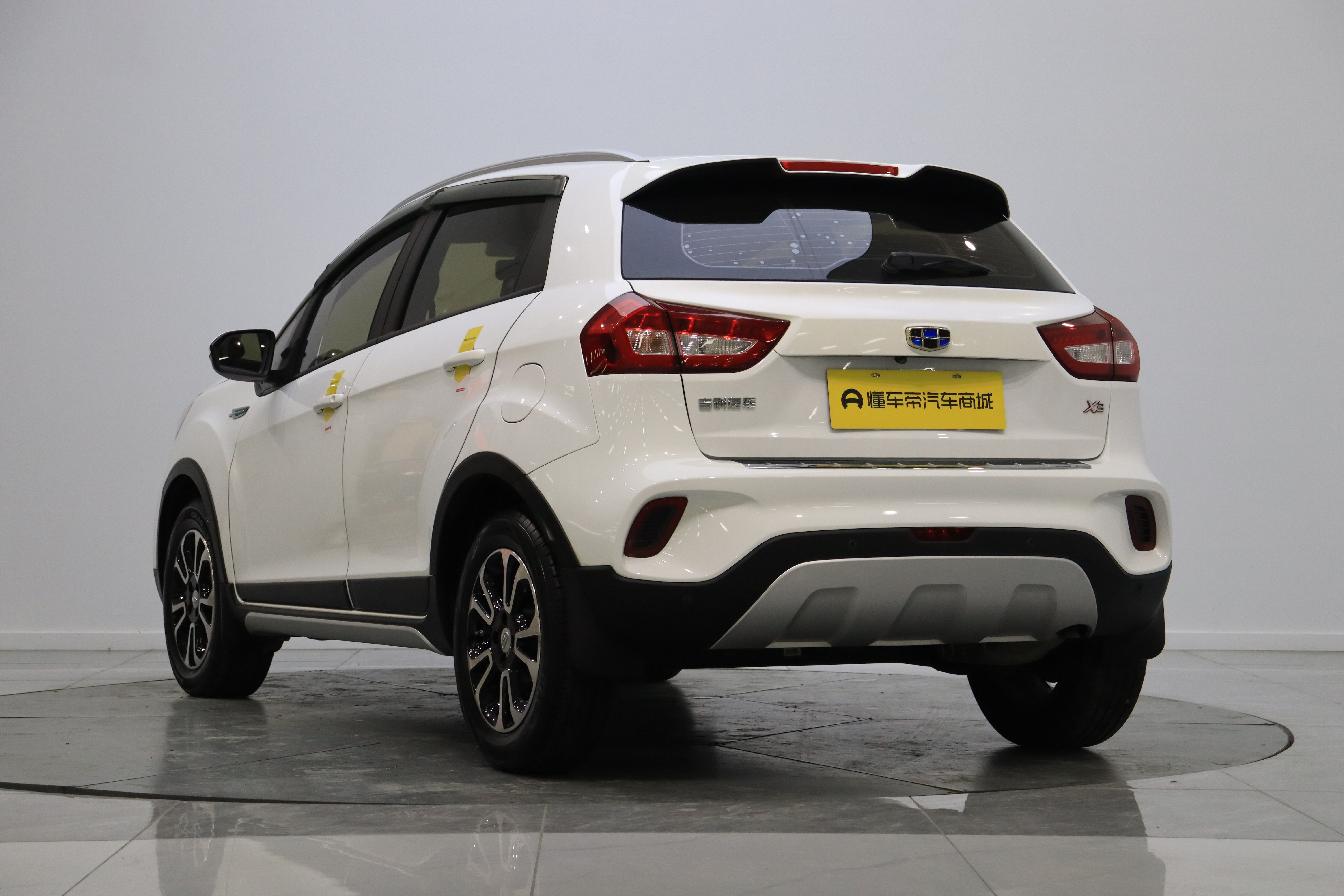 GEELY Vision X3 2019 #8 GEELY Vision X3 2019 صورة سيارة #8