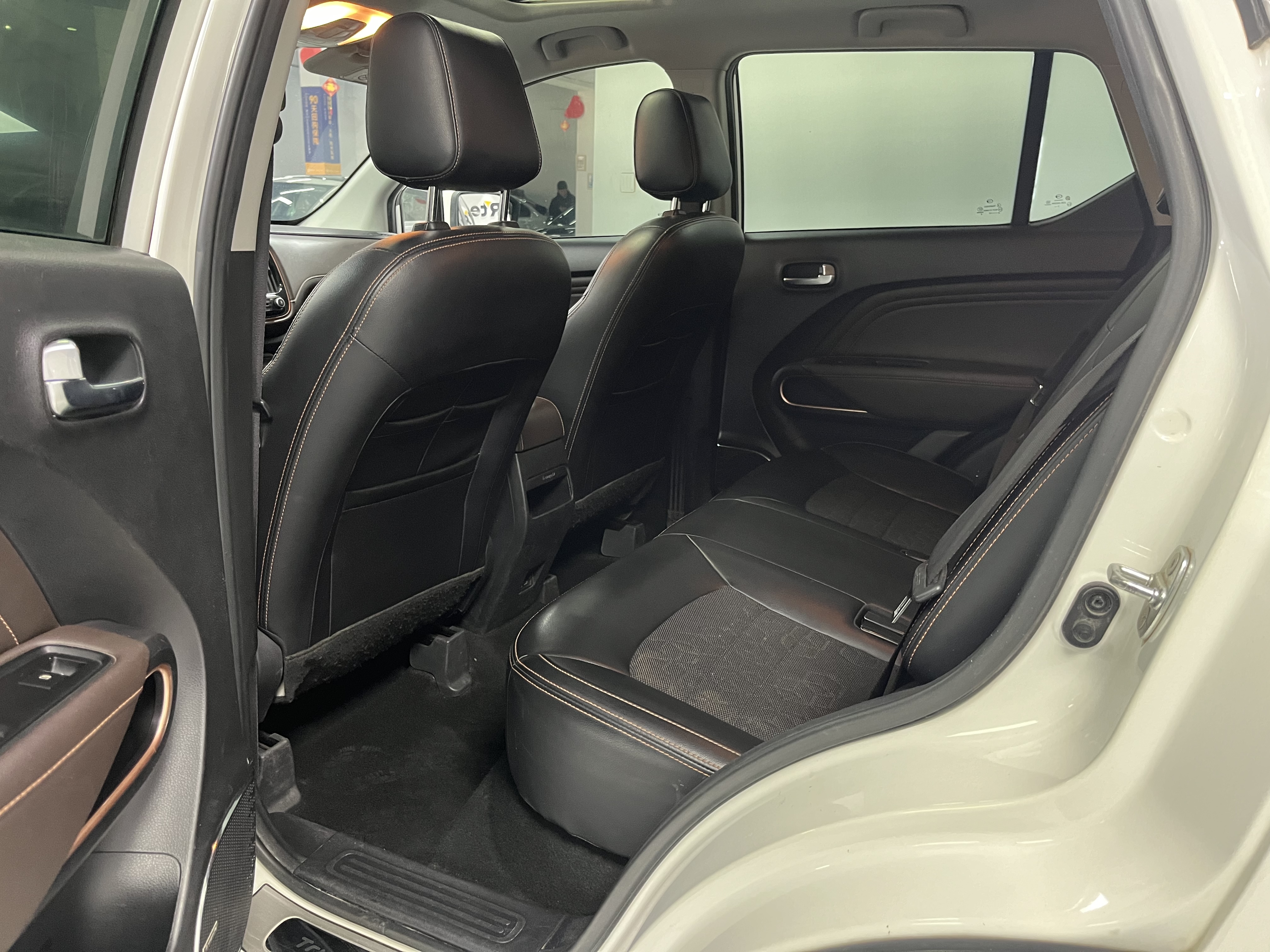 Forthing GS3 2018 car image #8