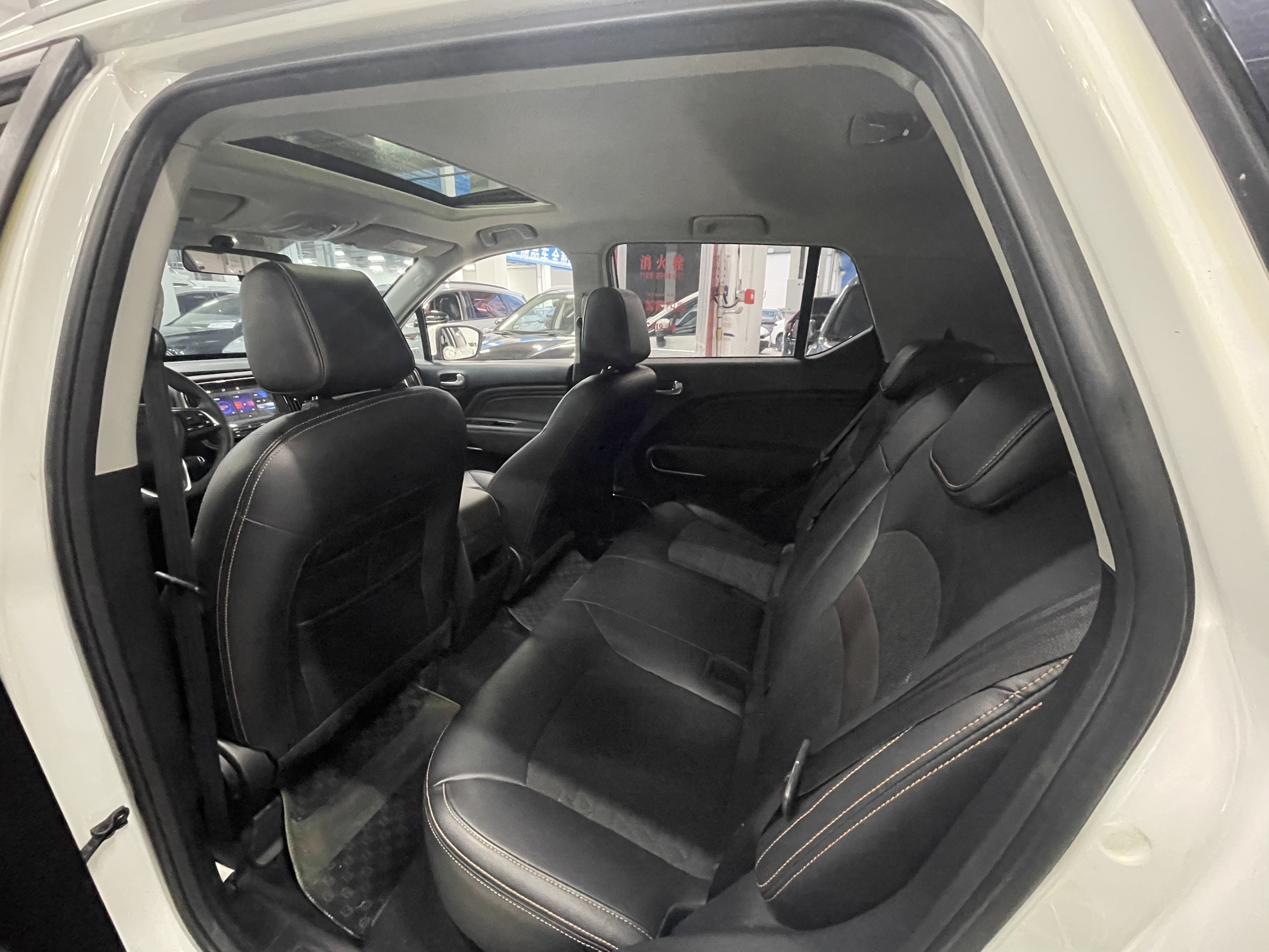 GAC Trumpchi 2018 #8 GAC Trumpchi 2018 car image #8