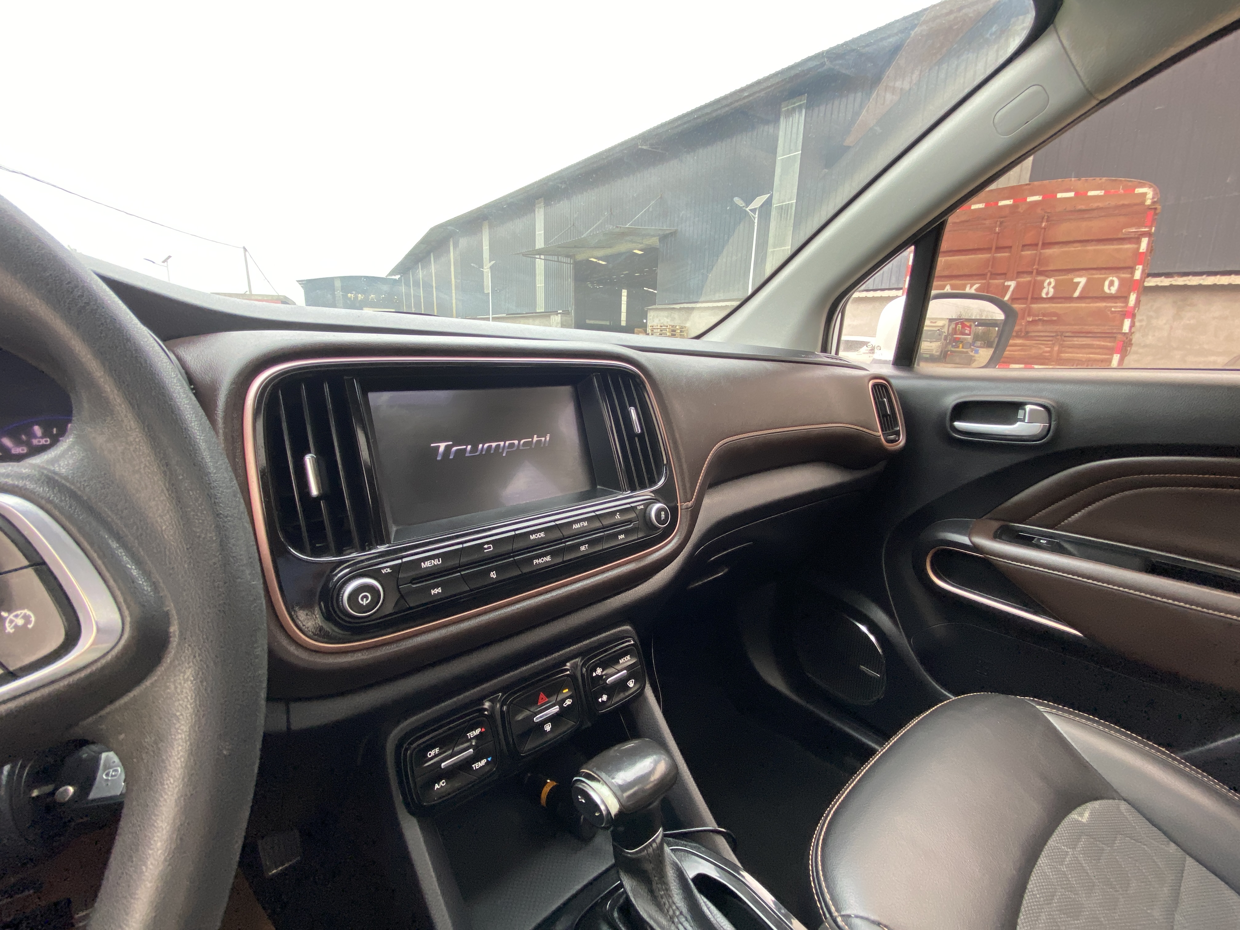 GAC Trumpchi GS3 2019 #8 GAC Trumpchi GS3 2019 car image #8