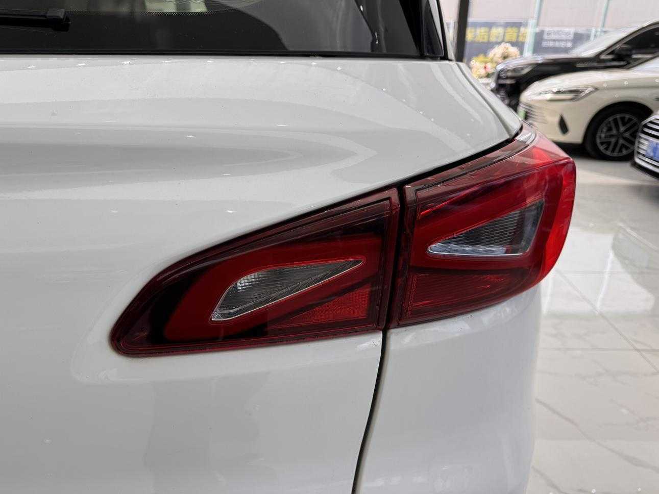 GAC Trumpchi GS3 2018 #8 GAC Trumpchi GS3 2018 car image #8