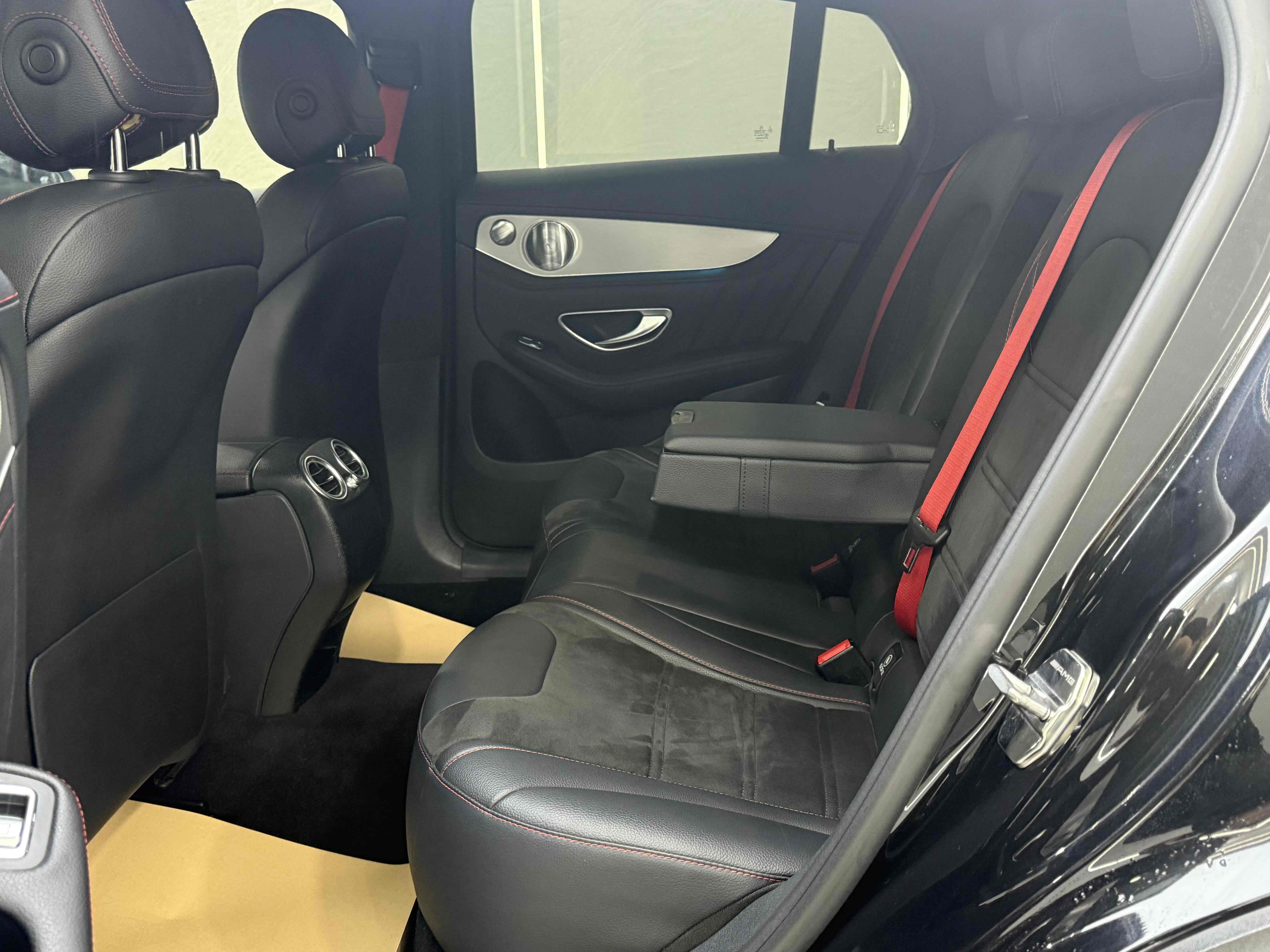 Mercedes-Benz GLC Coupe AMG 2018 صورة سيارة #8