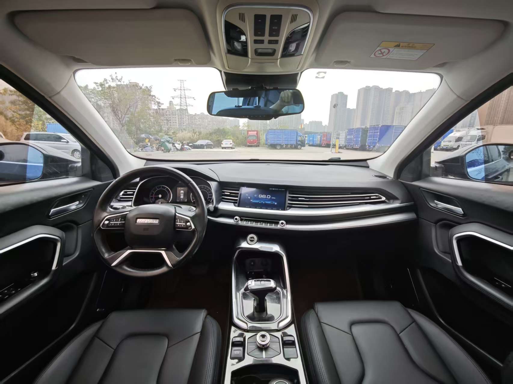 Haval H6 2018 #8 Haval H6 2018 car image #8
