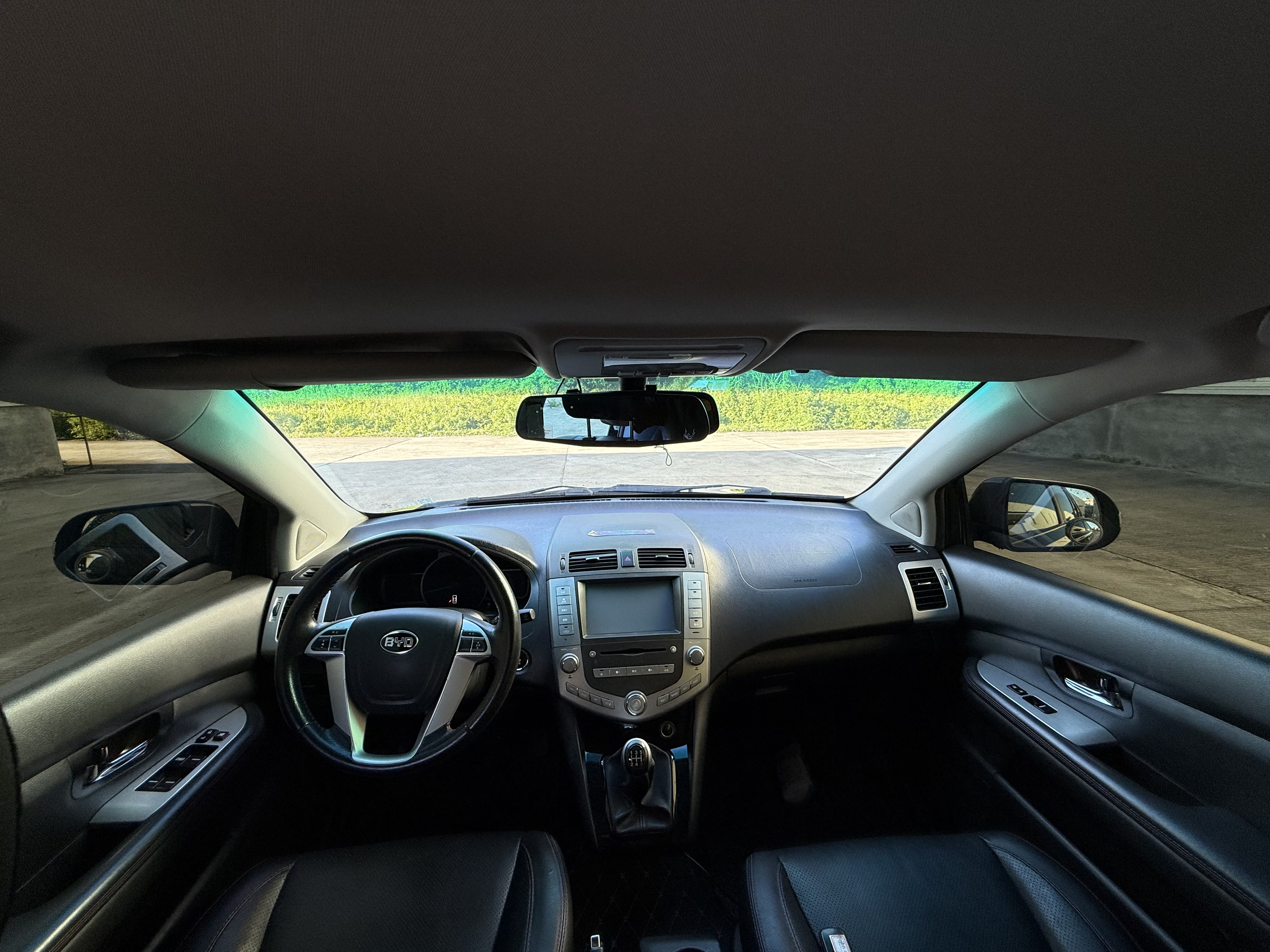 BYD S6 2015 #8 BYD S6 2015 car image #8