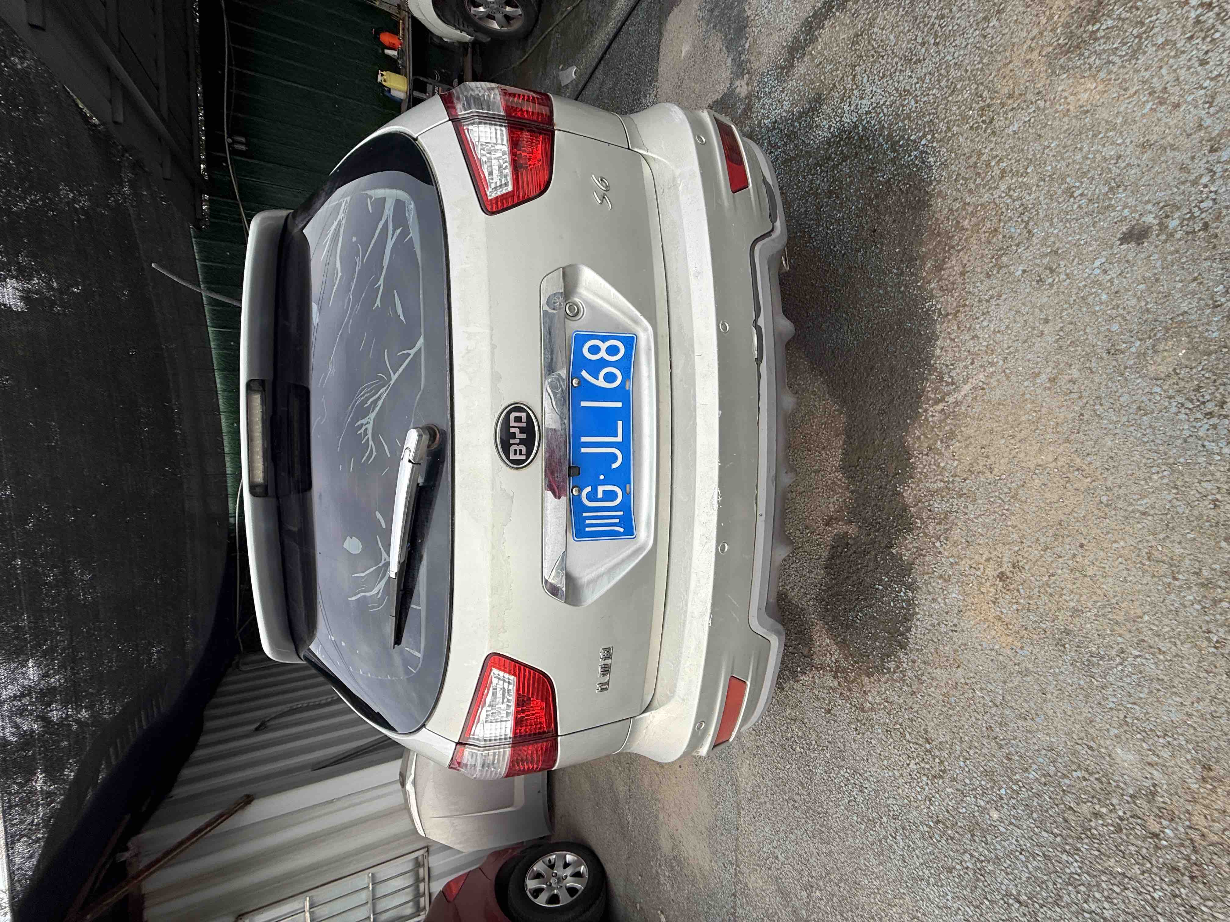 BYD S6 2012 car image #8
