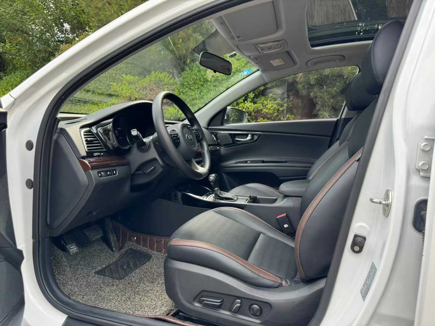 Kia K5 2019 imagen de coche #8