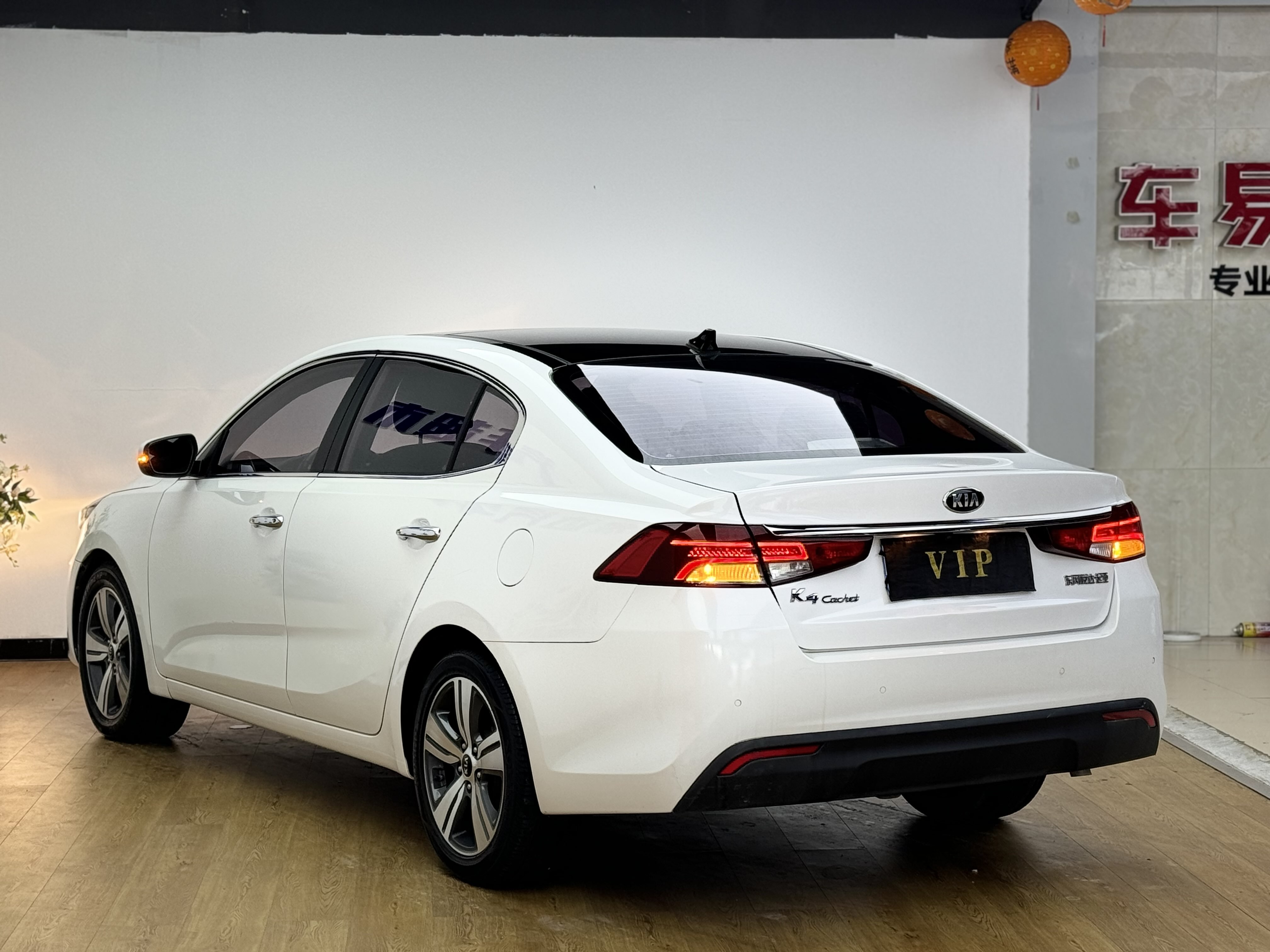 Kia K5 2018 imagen de coche #8