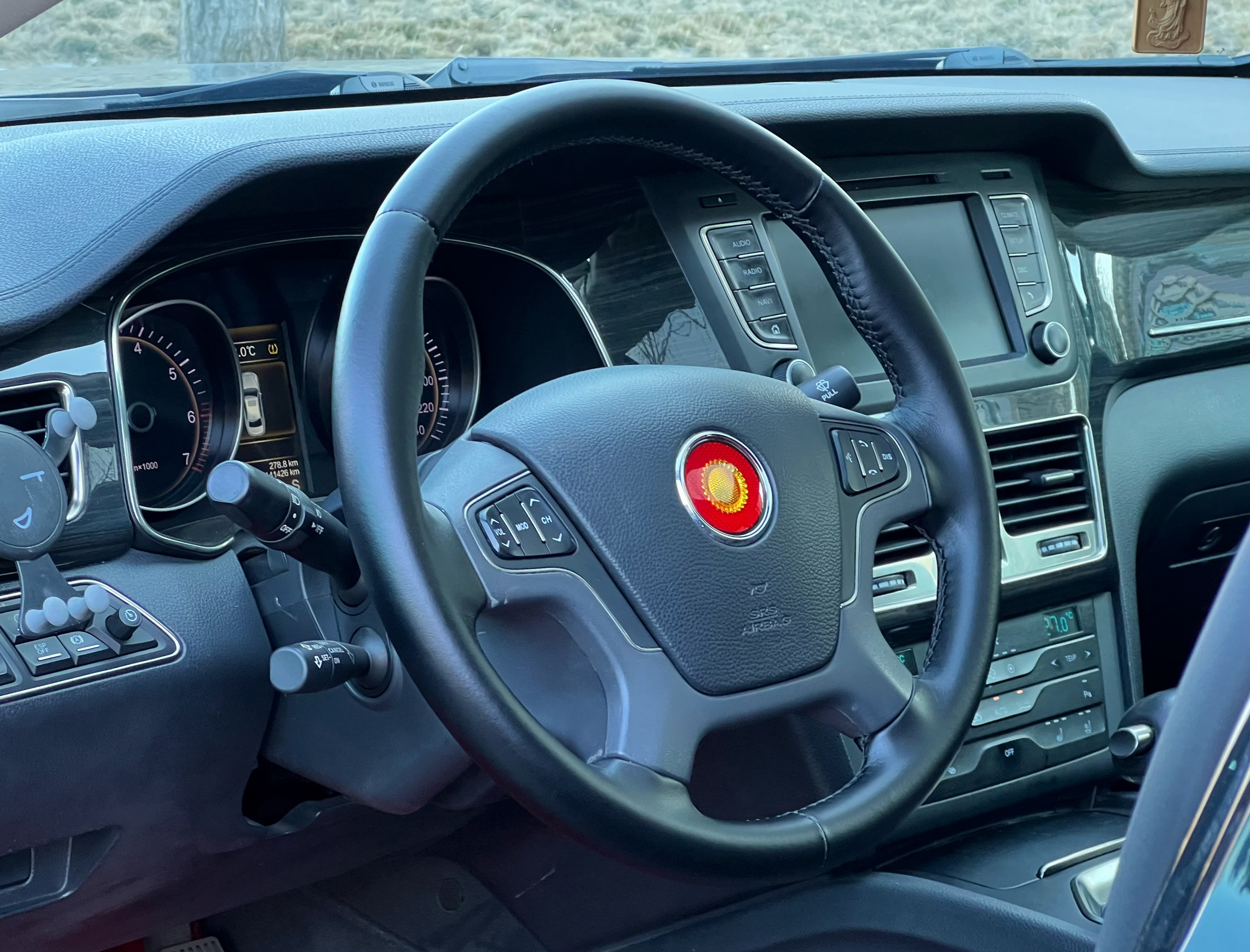 HongQi H7 2018 car image #8