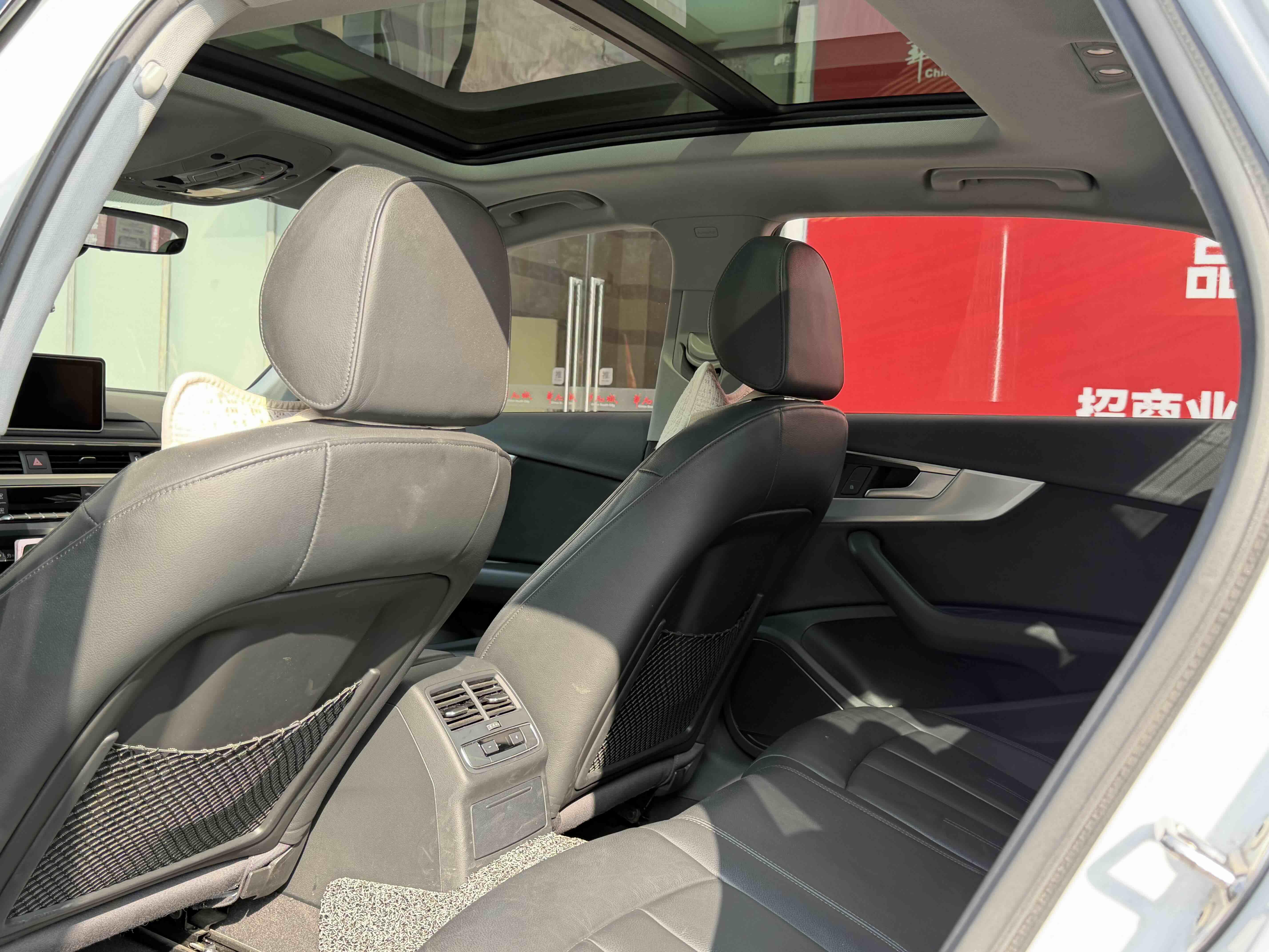 Audi A4L 2018 #8 Audi A4L 2018 car image #8