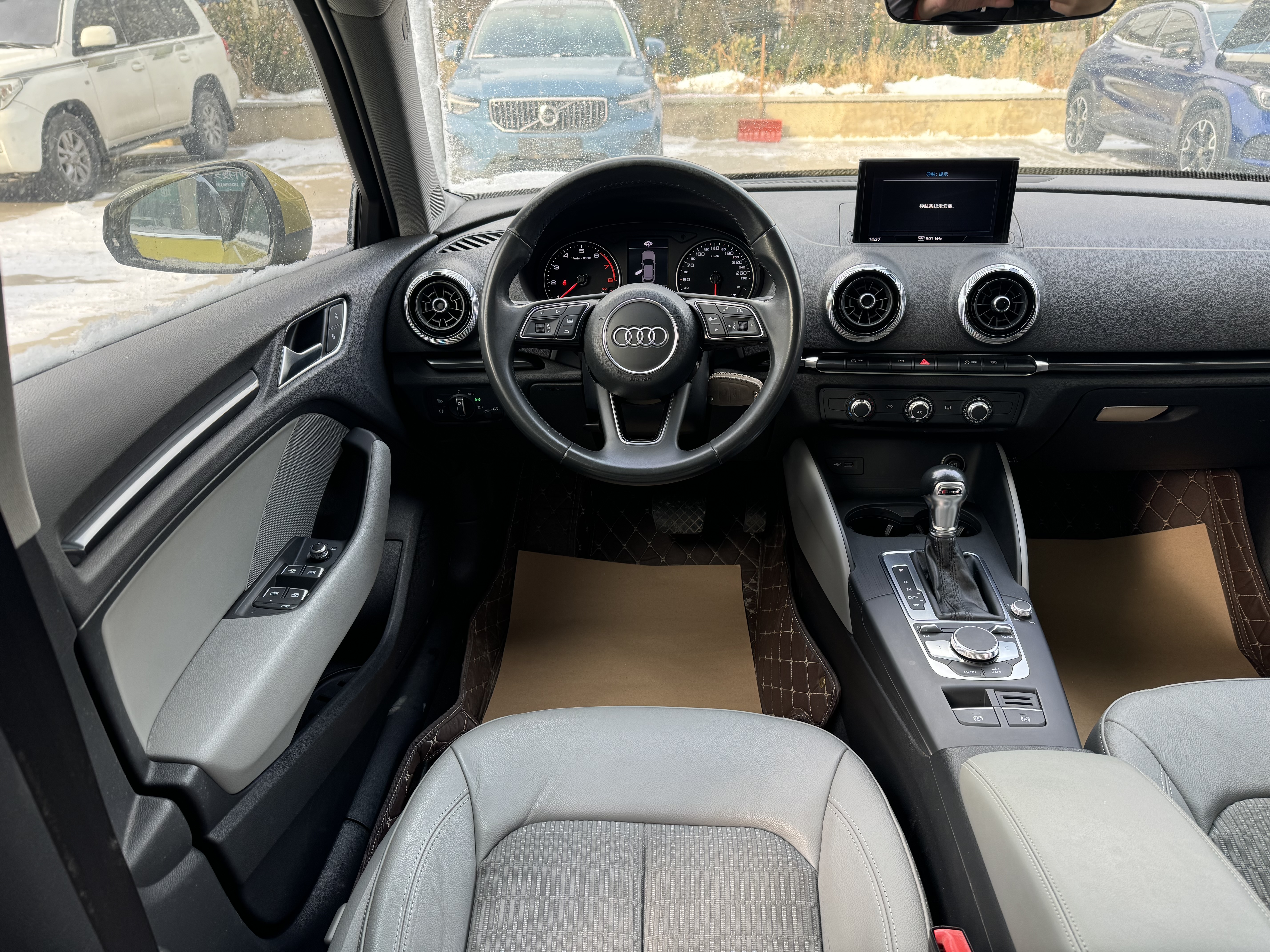 Audi A3 2018 car image #8