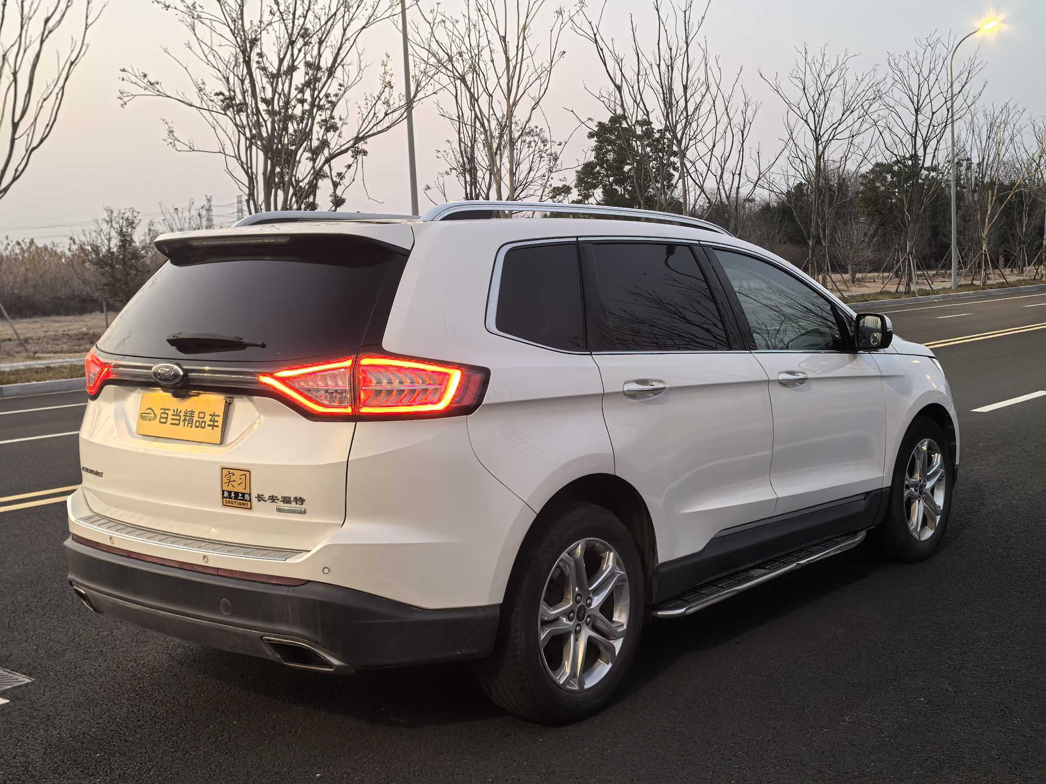 Ford Edge 2018 #8 Ford Edge 2018 car image #8