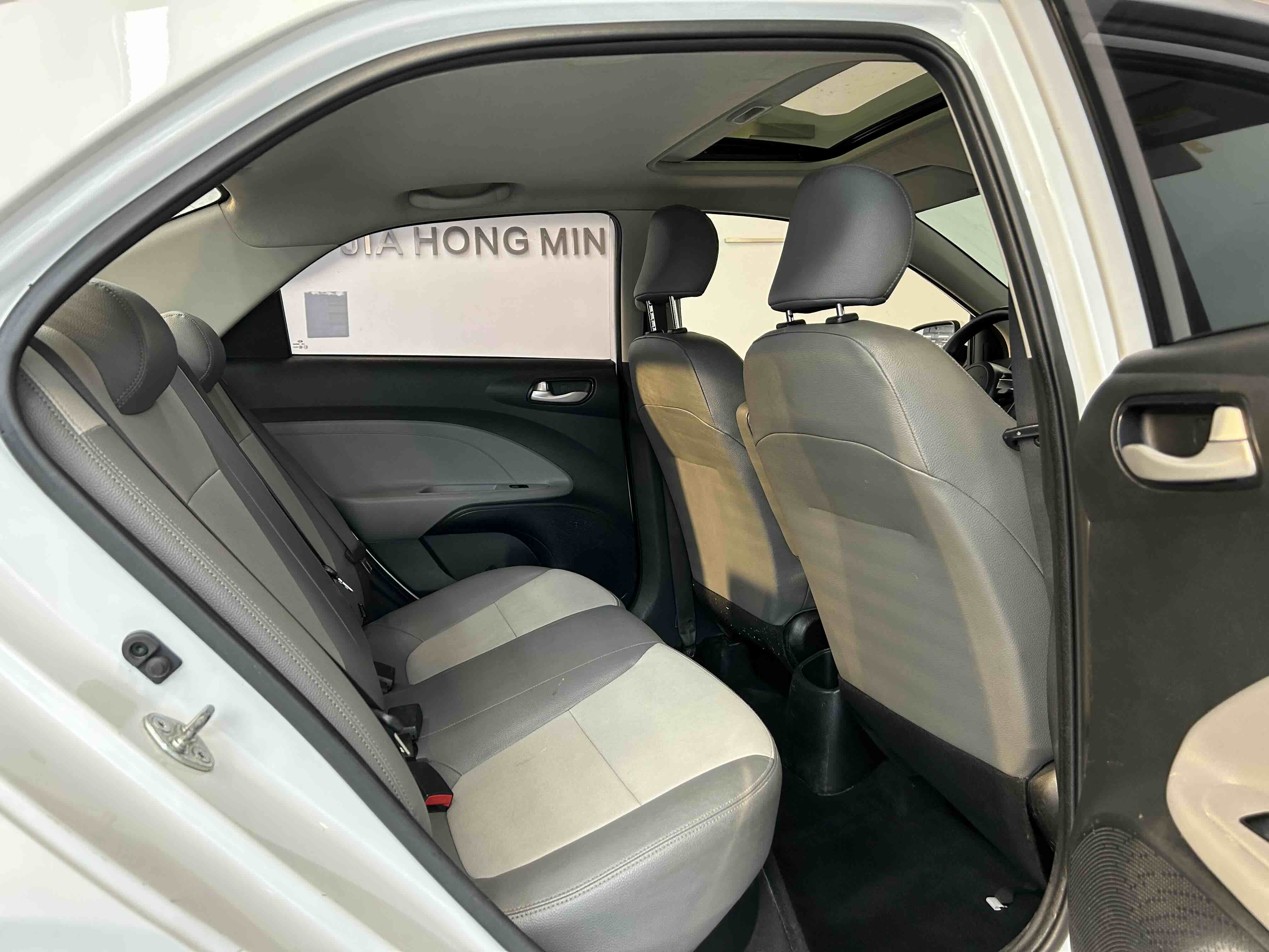 起亚 焕驰 2020 汽车图片 #8