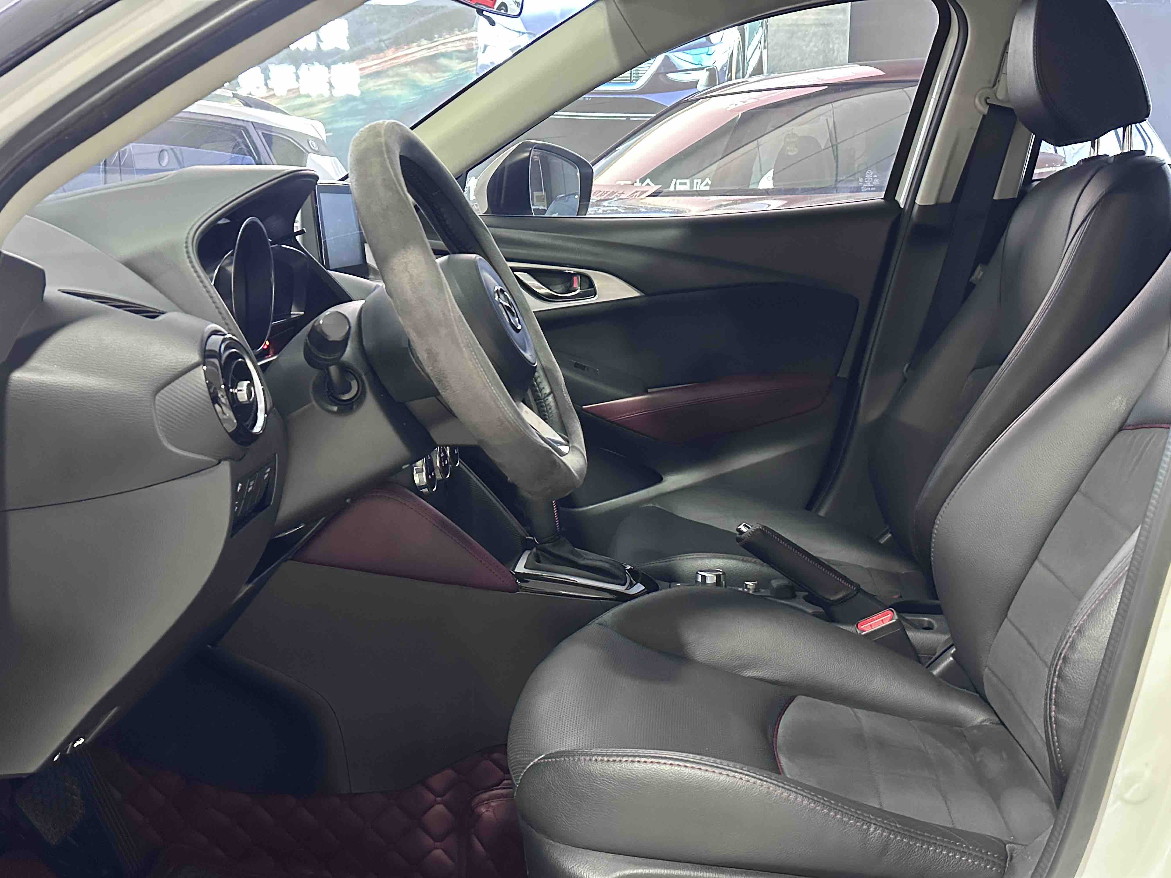 Mazda CX-3 2018 صورة سيارة #8