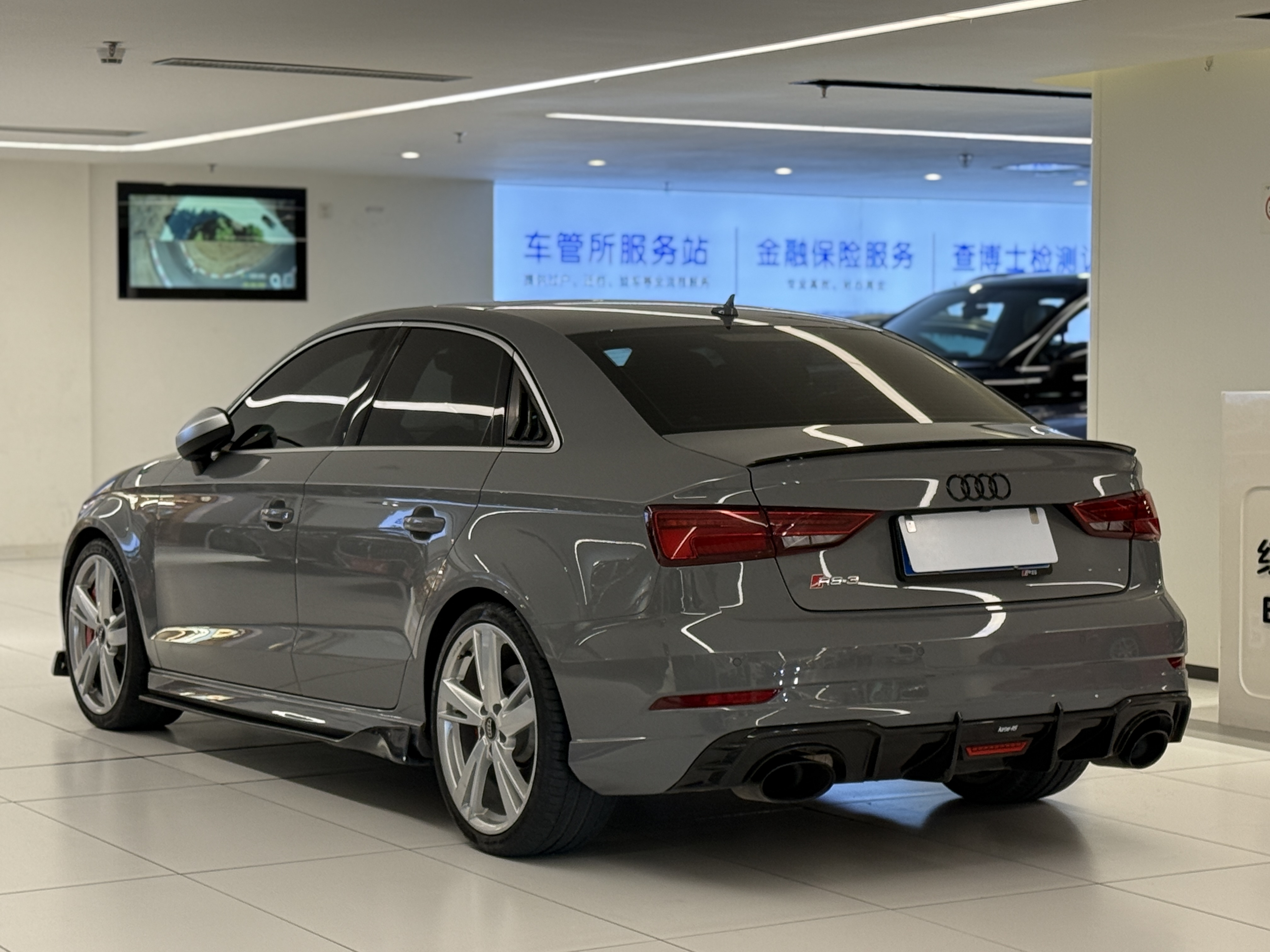 Audi RS 3 2018 car image #8