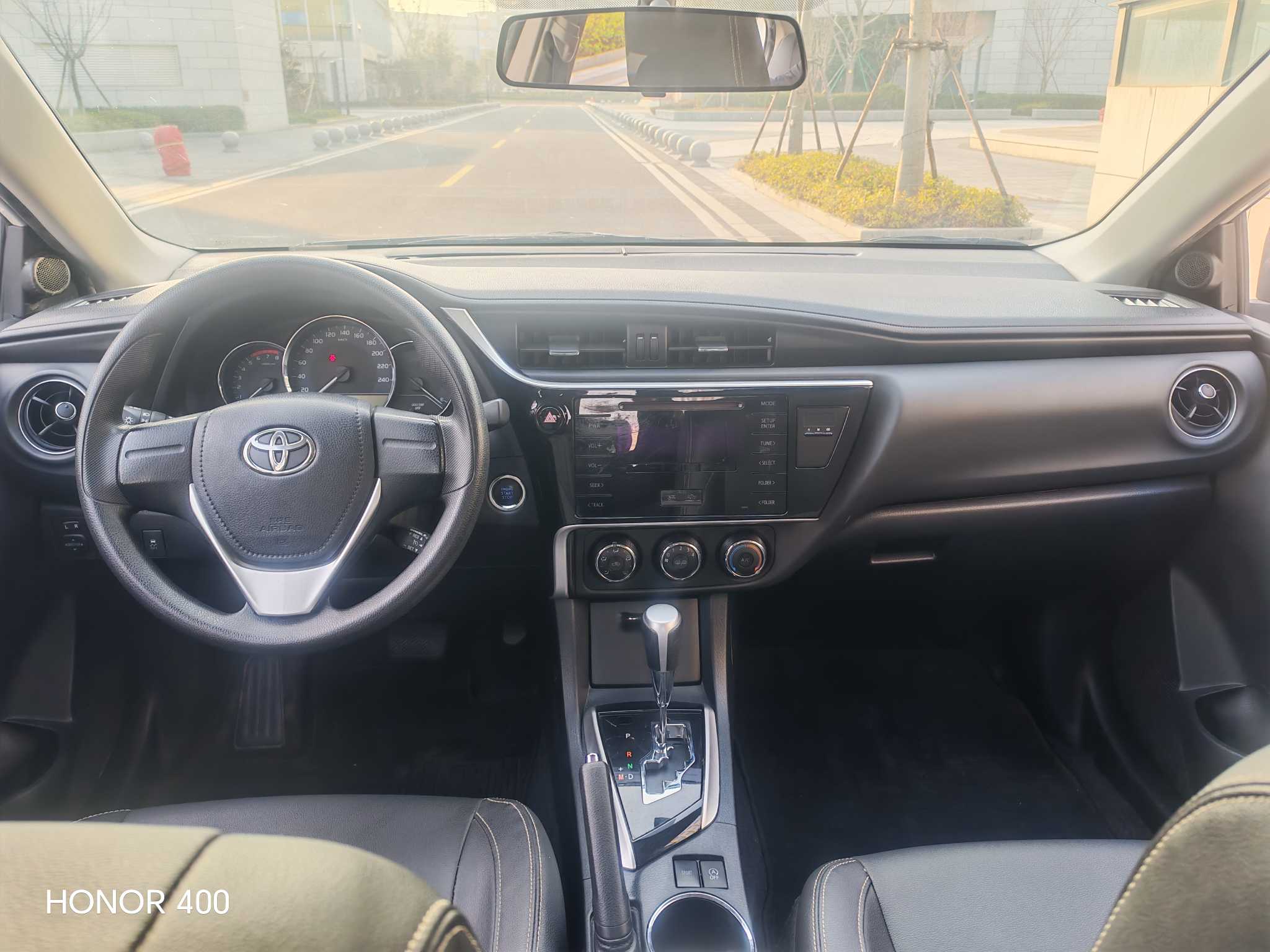 Corolla 2019 car image #8