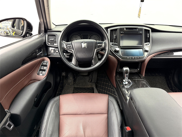 丰田 皇冠 2019 汽车图片 #8