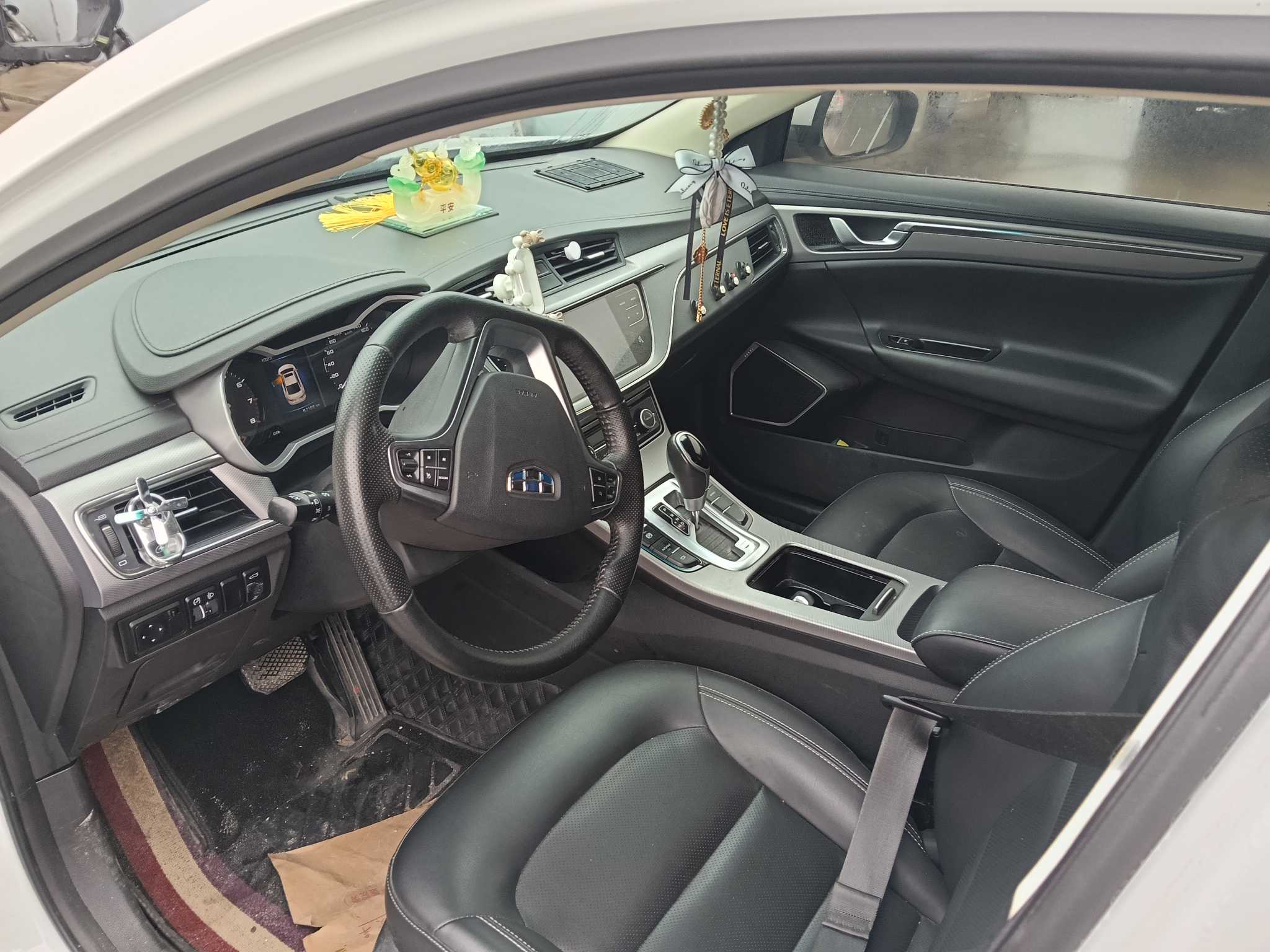 Emgrand GL 2018 car image #8