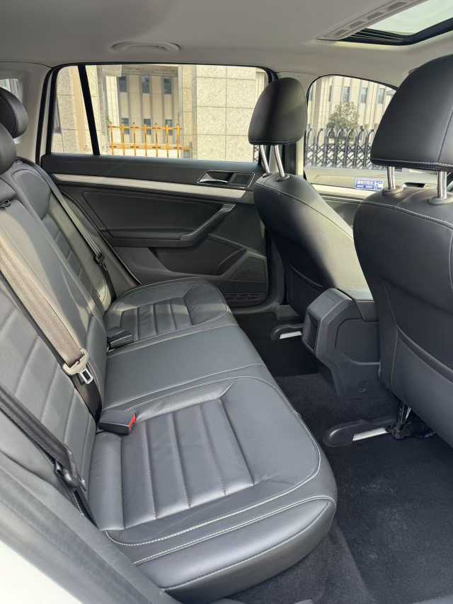 Volkswagen Gran Lavida 2017 صورة سيارة #8