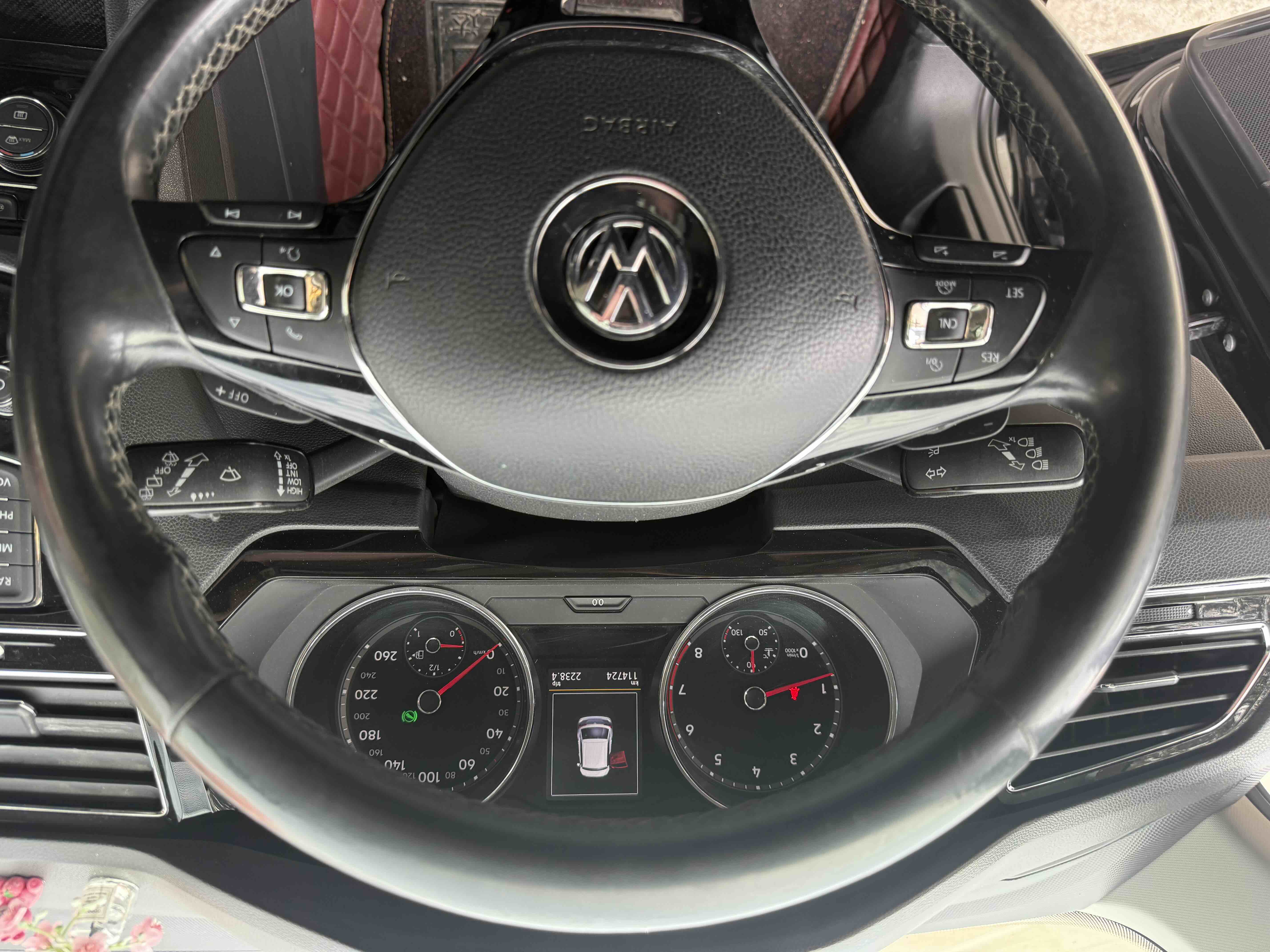 Volkswagen Tiguan L 2018 #8 Volkswagen Tiguan L 2018 car image #8
