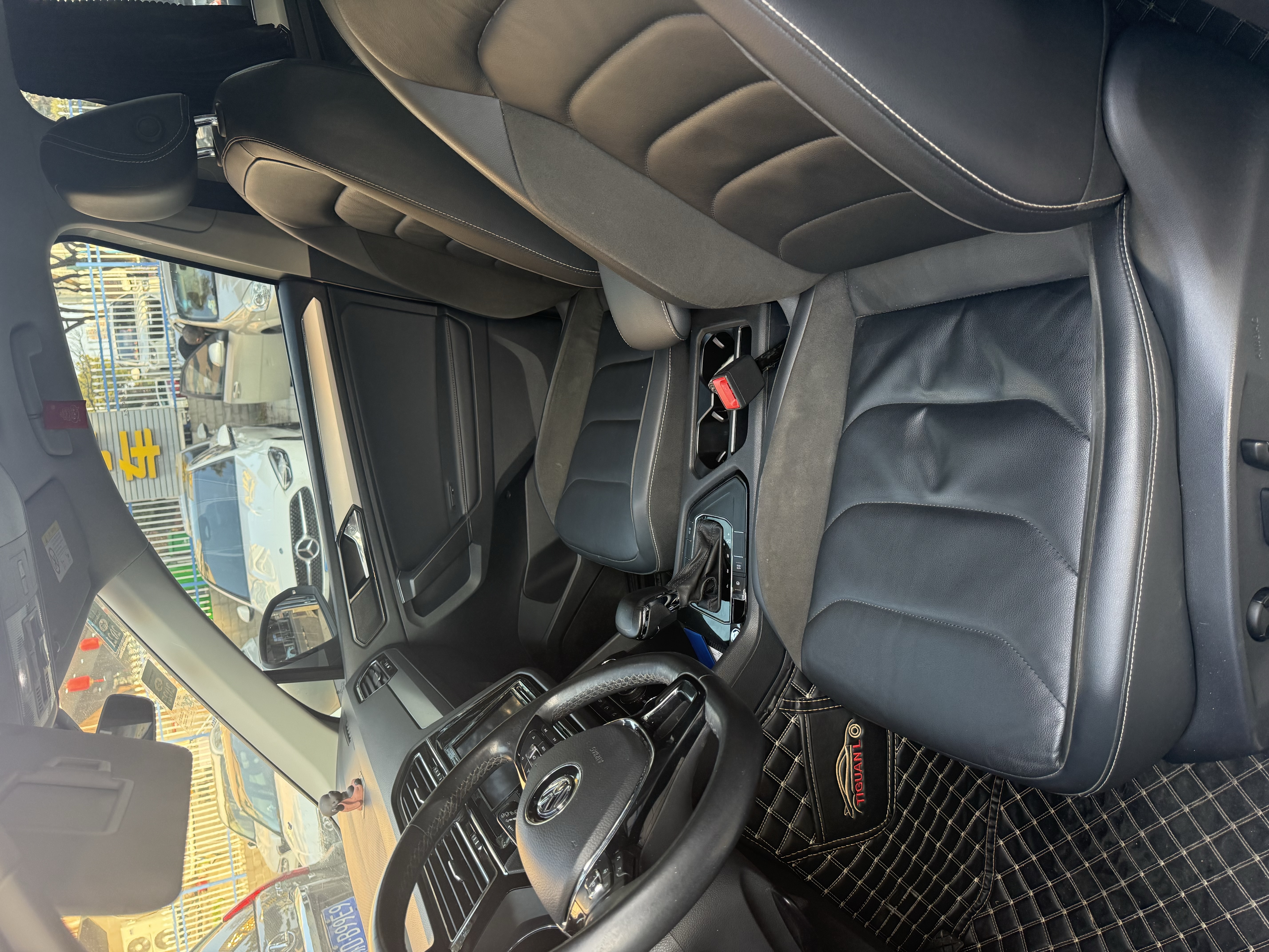 Volkswagen Tiguan L 2019 #8 Volkswagen Tiguan L 2019 car image #8