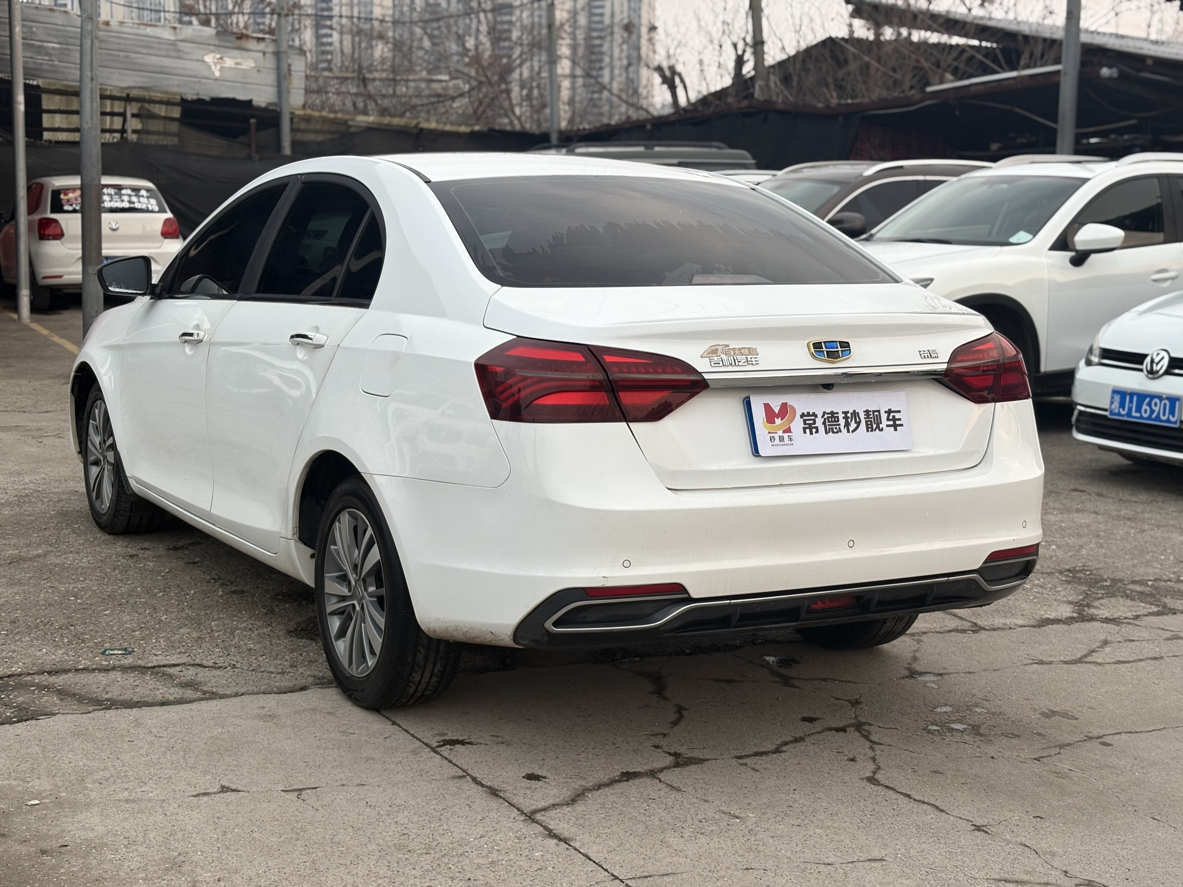 GEELY Emgrand 2018 immagine di auto #8