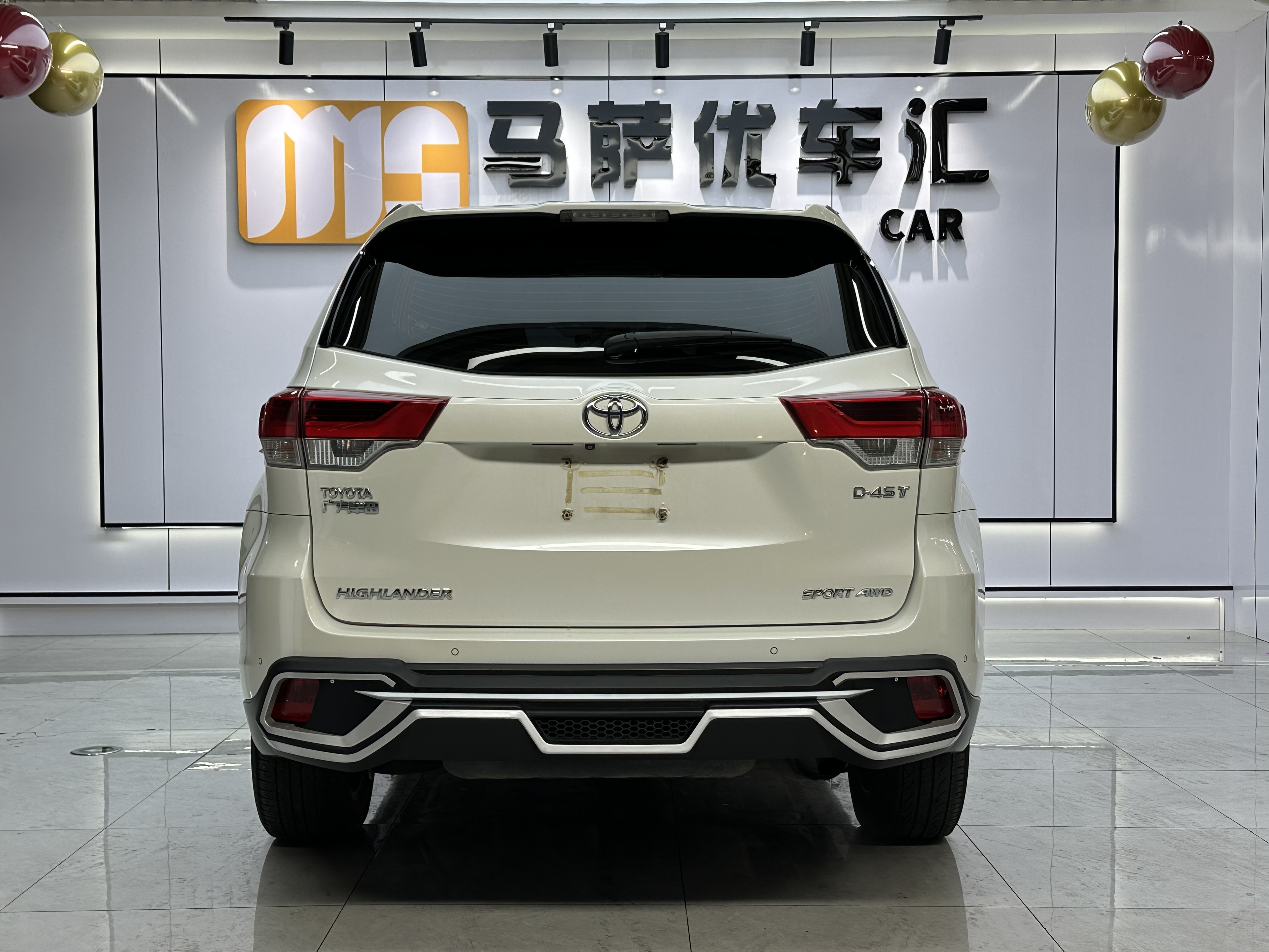 Toyota Highlander 2019 car image #8