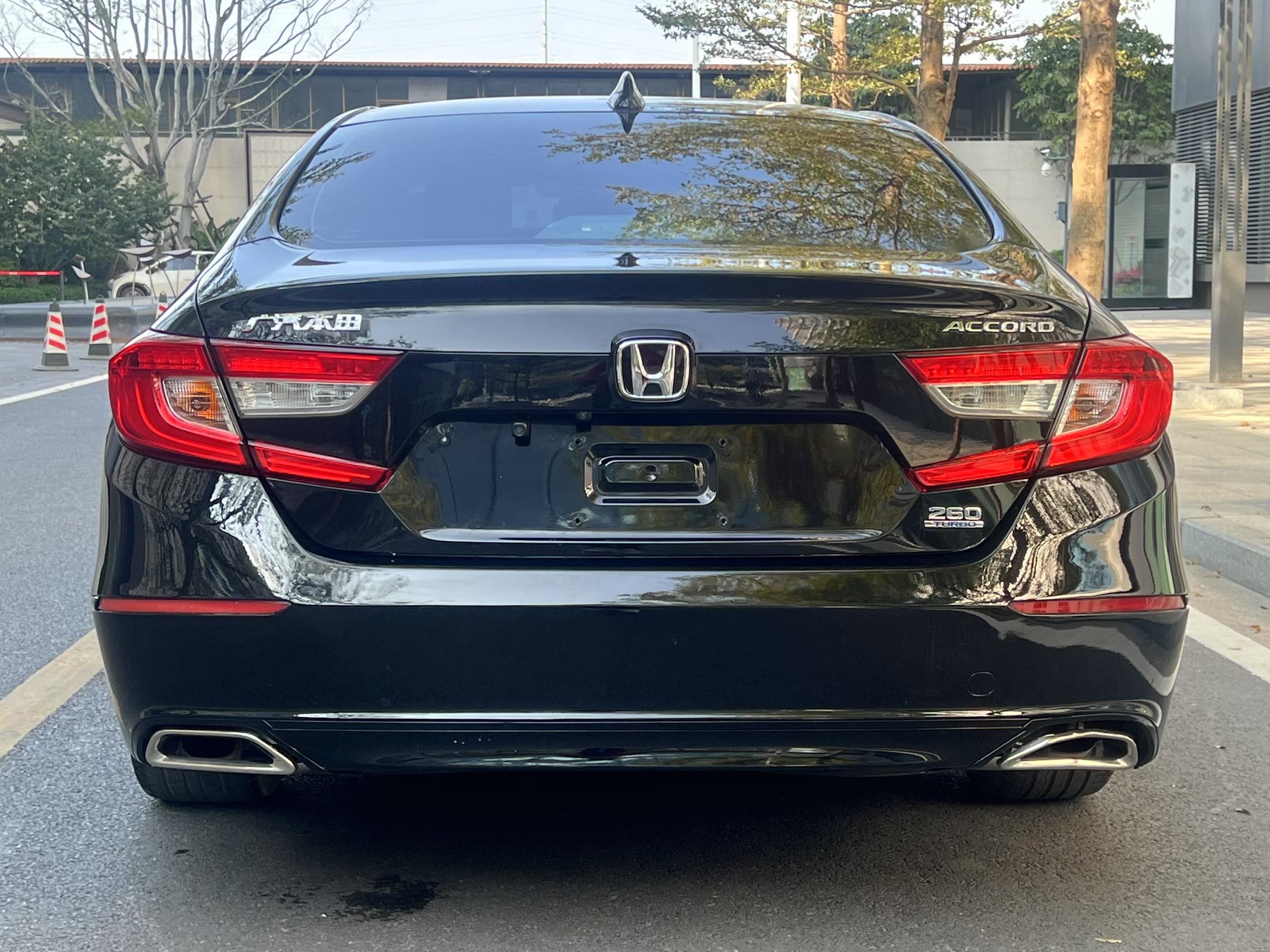 Honda Accord 2019 صورة سيارة #8