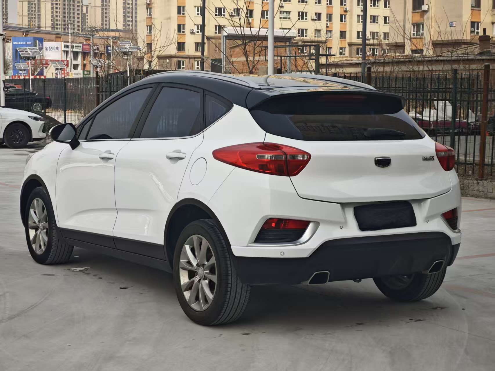 Emgrand GS 2019 #8 Emgrand GS 2019 car image #8