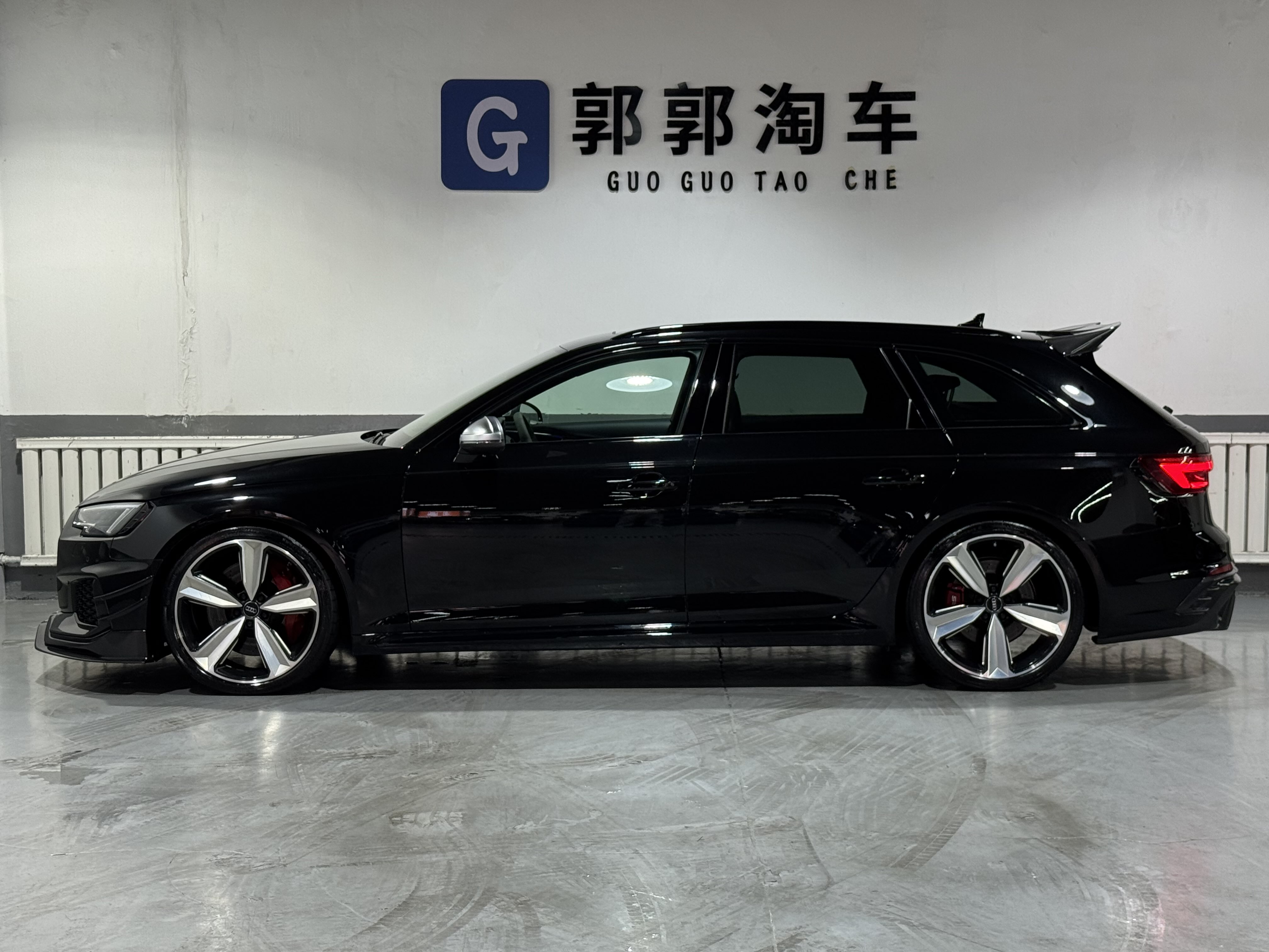 Audi RS 4 2020 #8 Audi RS 4 2020 car image #8