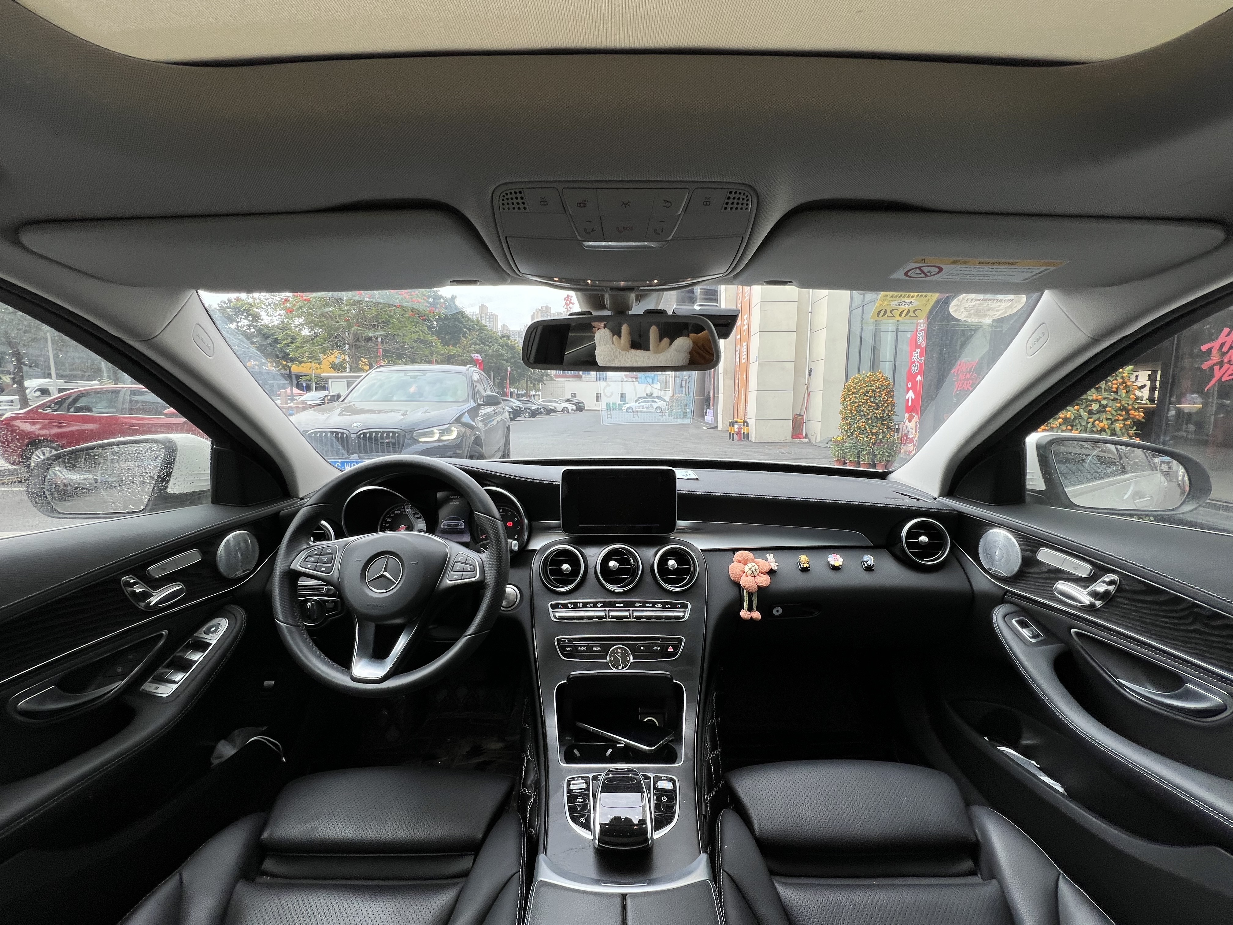 Mercedes-Benz C Class 2018 car image #8