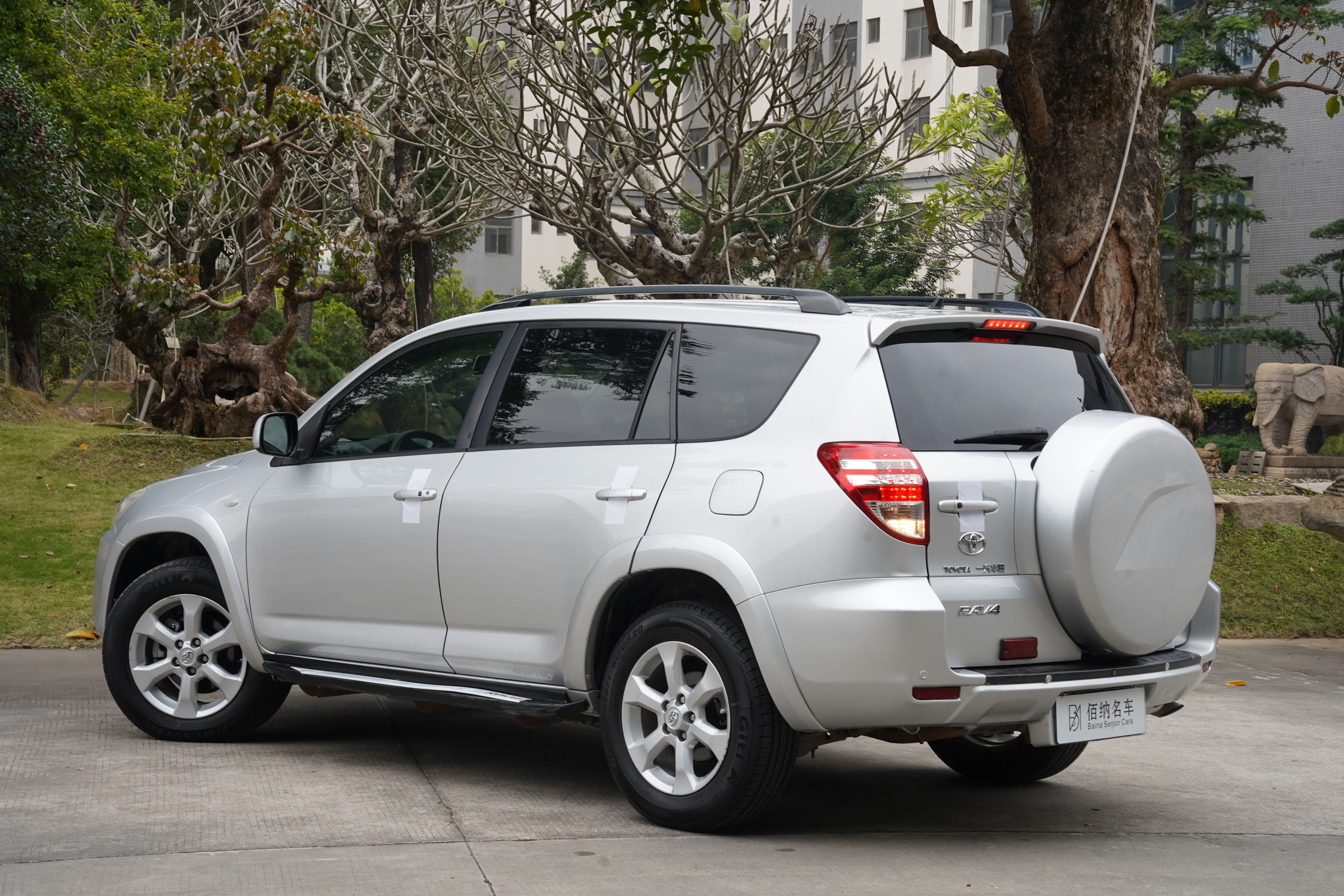 Toyota RAV4 2009 car image #8